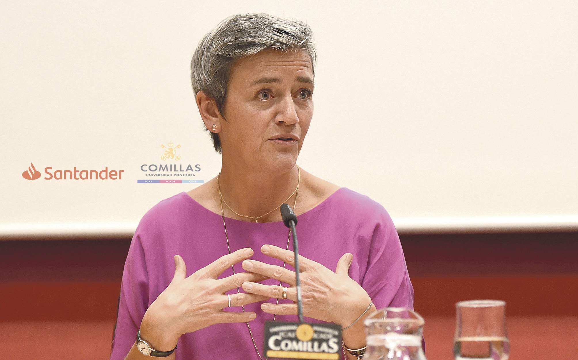 Vestager denuncia la injusticia fiscal que castiga a las firmas tradicionales