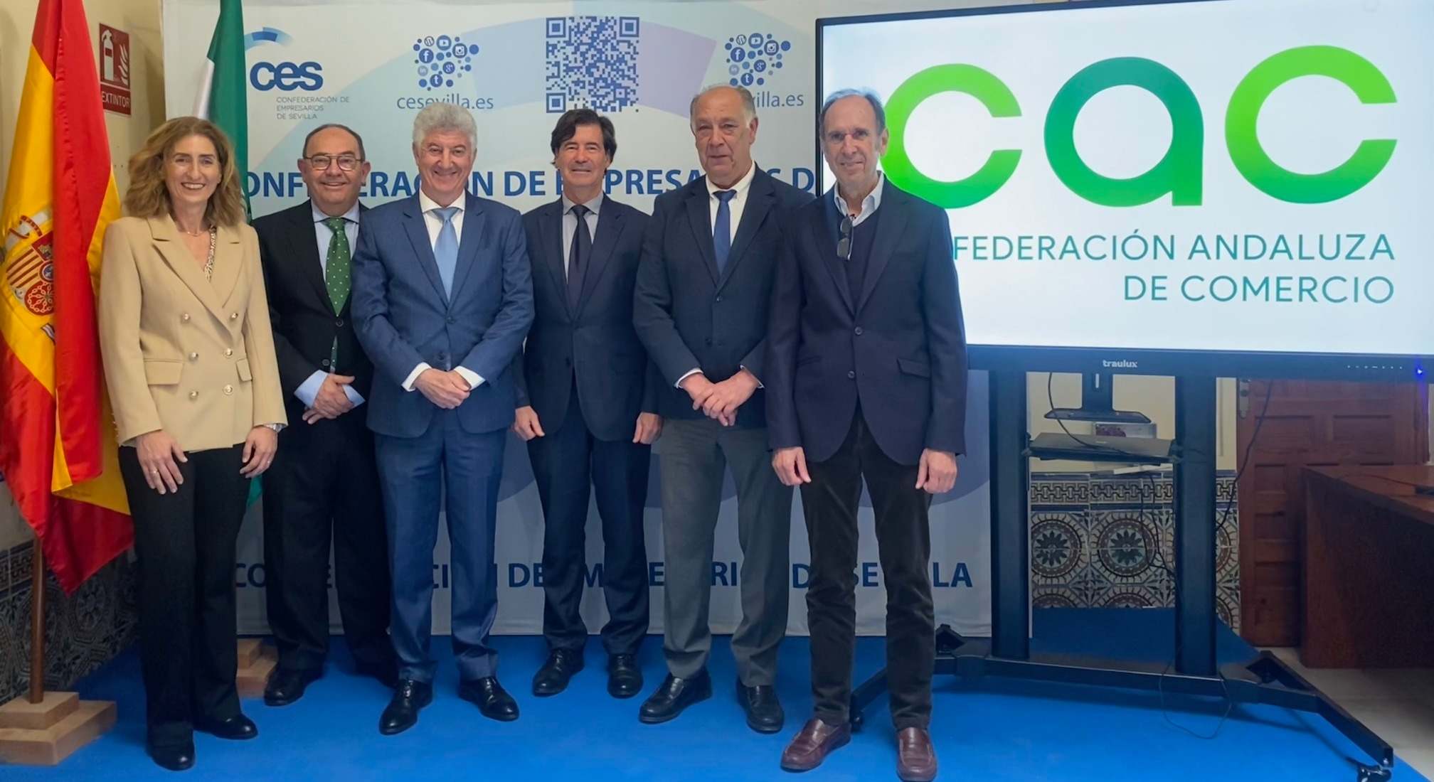 Representantes empresariales en la constitución de la nueva confederación.