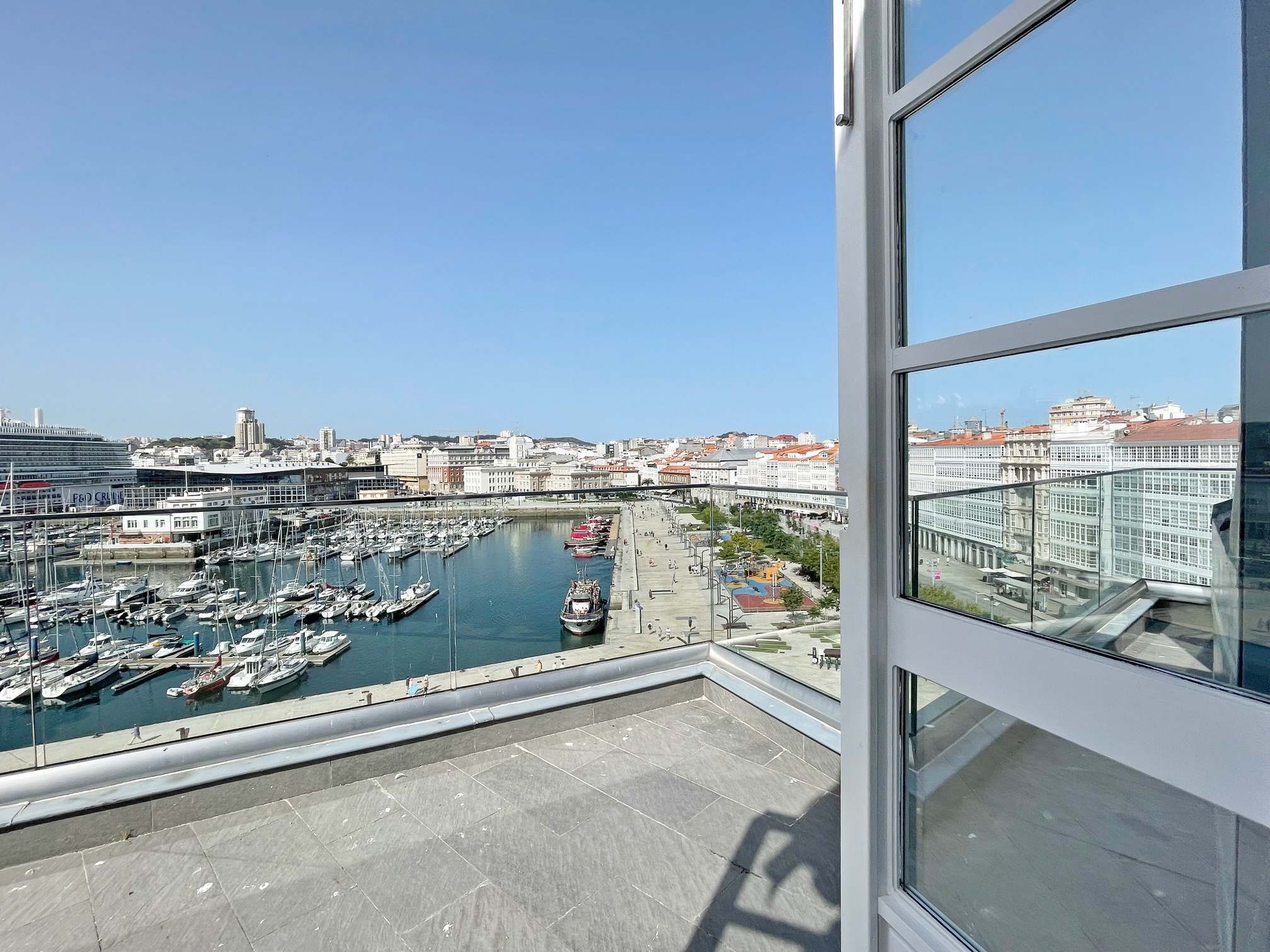 Imagen de una vivienda de lujo en el casco Viejo de A Coruña.