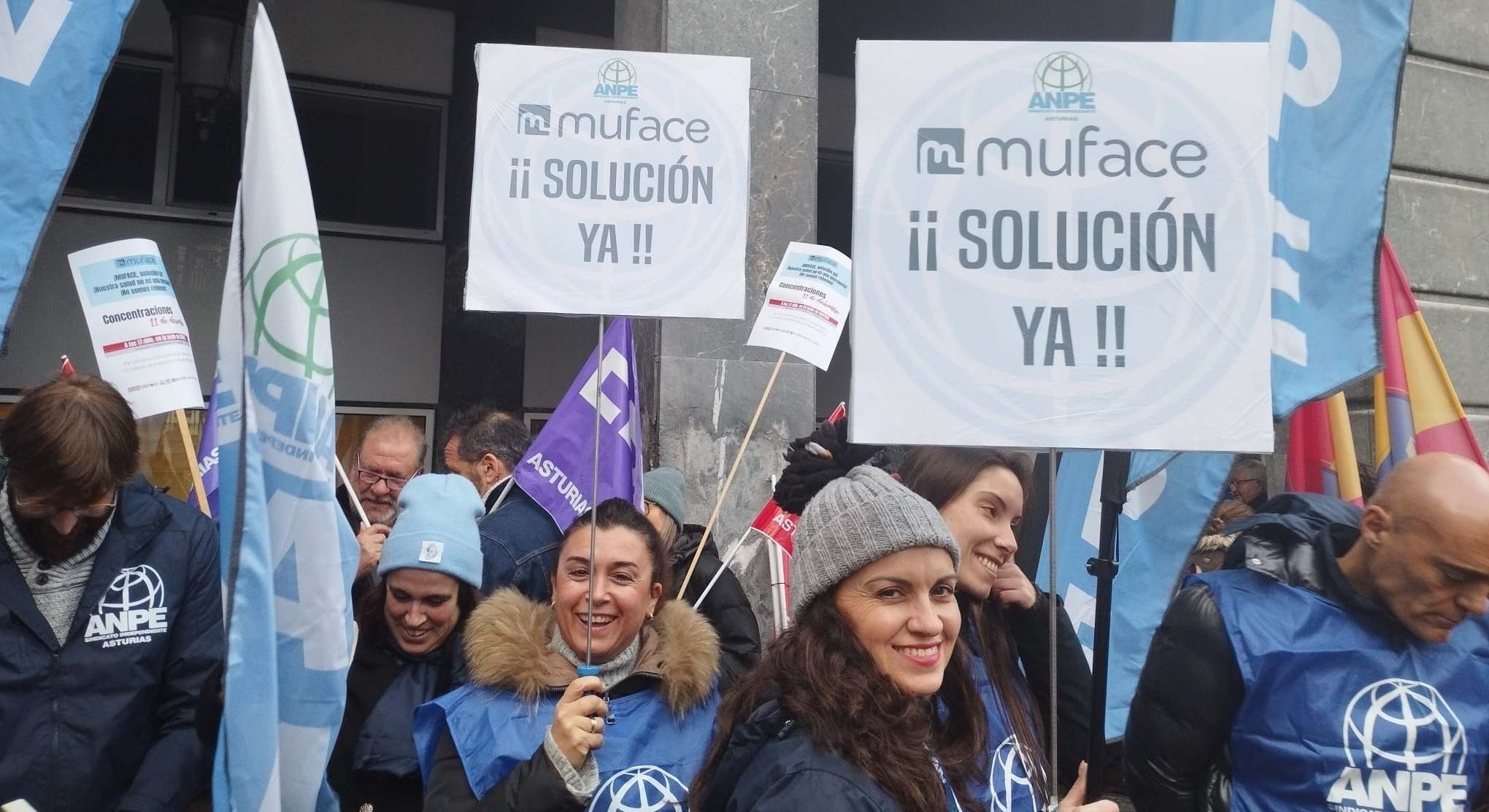 Protesta para exigir la continuidad de Muface. Foto: Europa Press