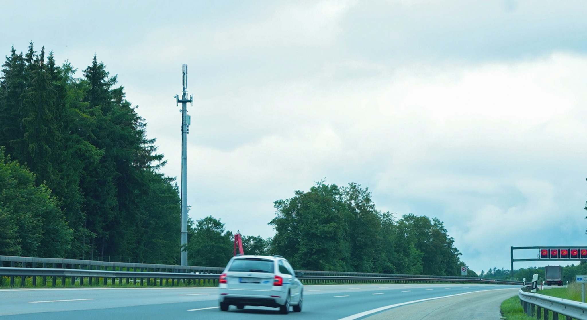 5G-Netzausbau-an-den-Autobahnen-149-HighRes.jpg