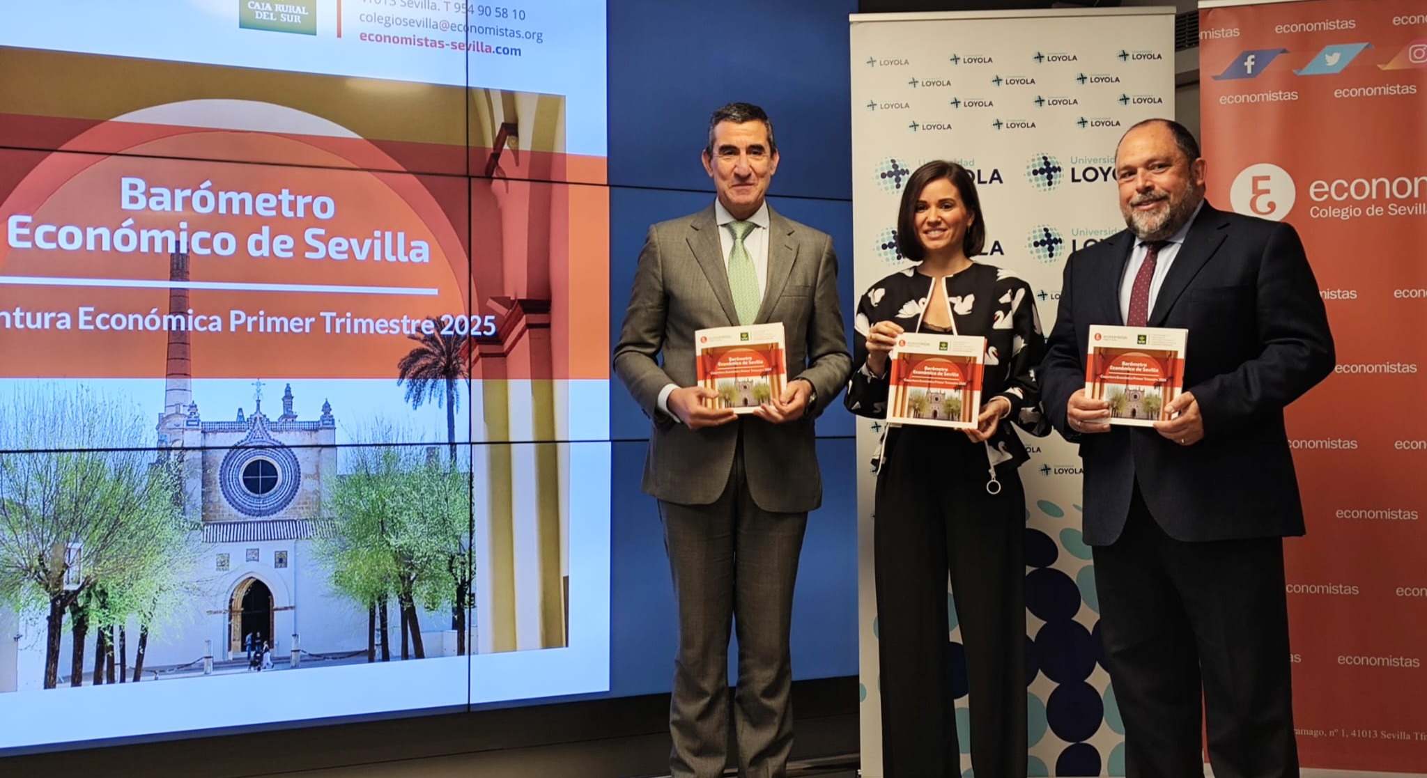 Francisco J. Tato, Carmen Delgado y Rafael Peral.