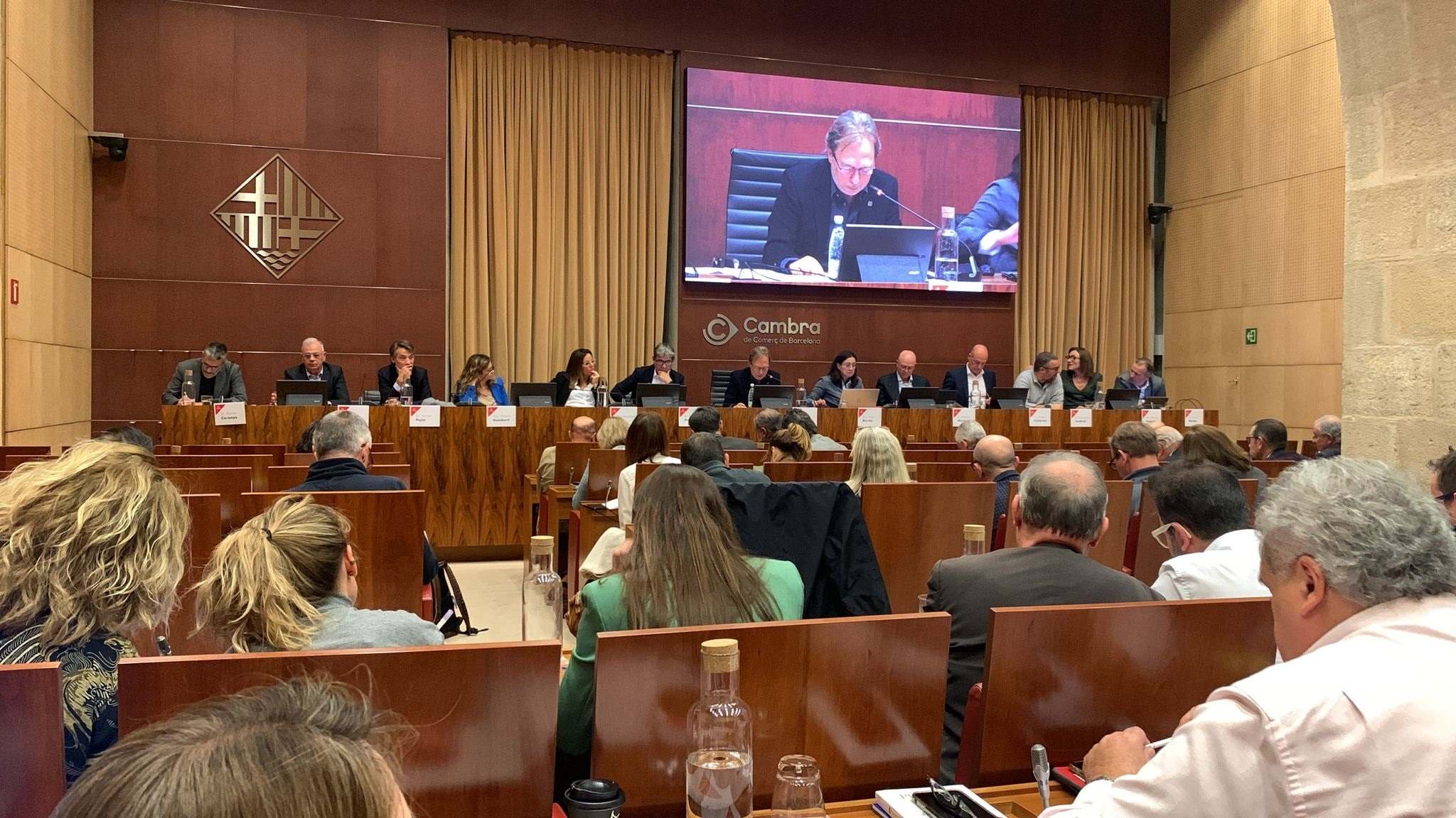 Imagen del pleno de la Cambra