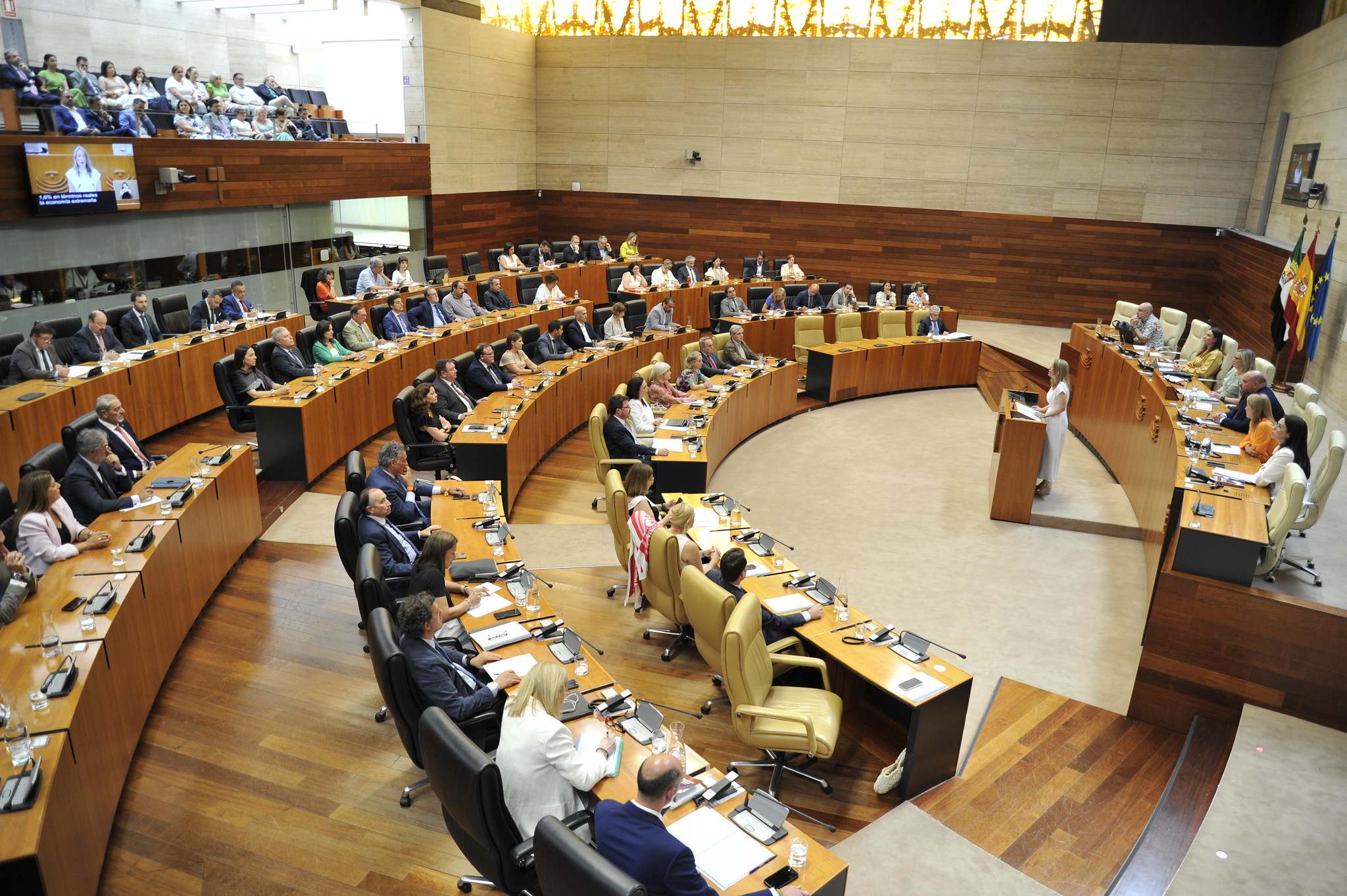 María Guardiola, presidenta de la Junta de Extremadura en el Debate de la Orientación Política General