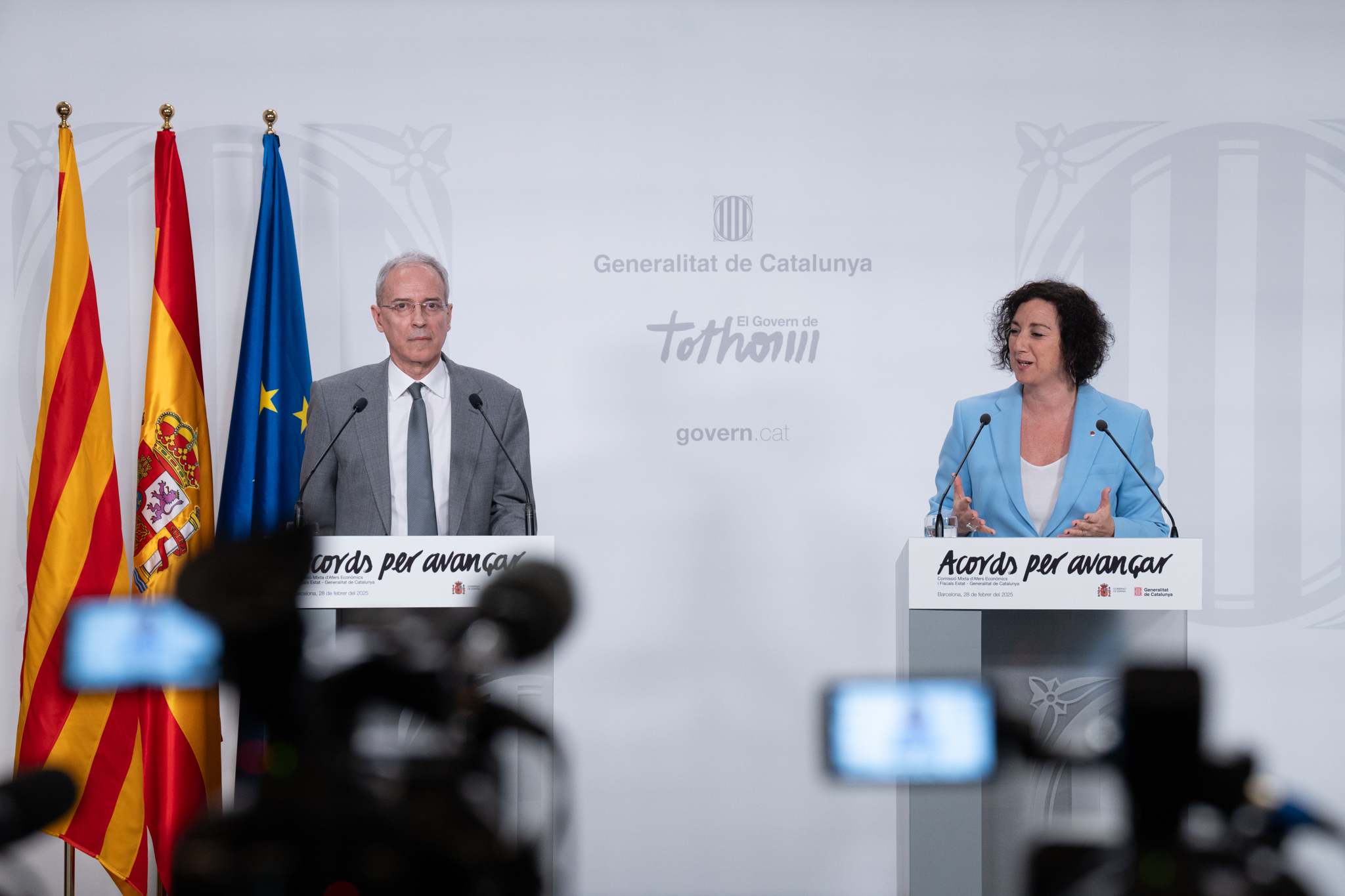 El secretario de Estado de Hacienda, Jesús Gascón, y la consejera de Economía y Finanzas, Alícia Romero. EP