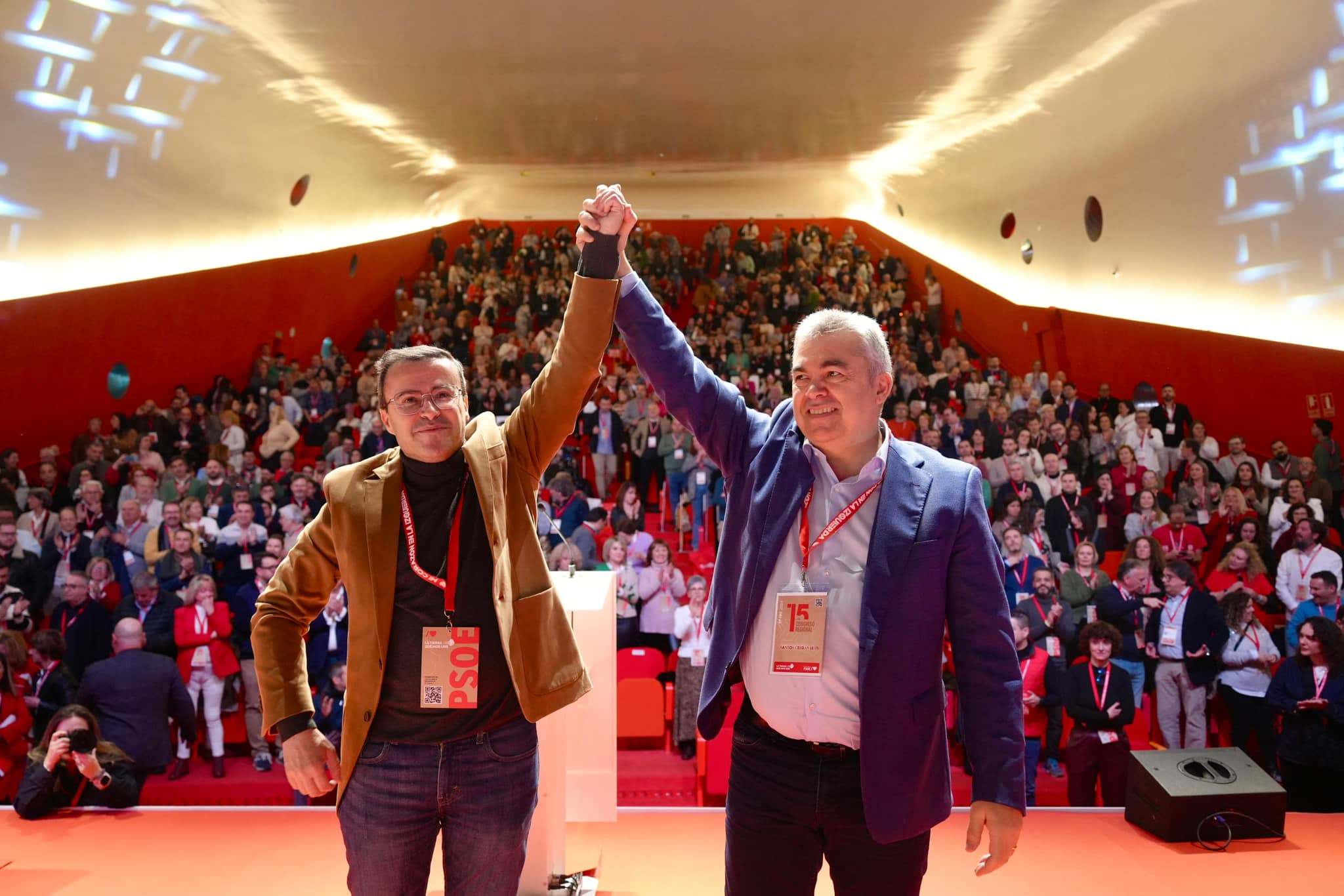 Gallardo y Santos Cerdán en la inauguración del Congreso