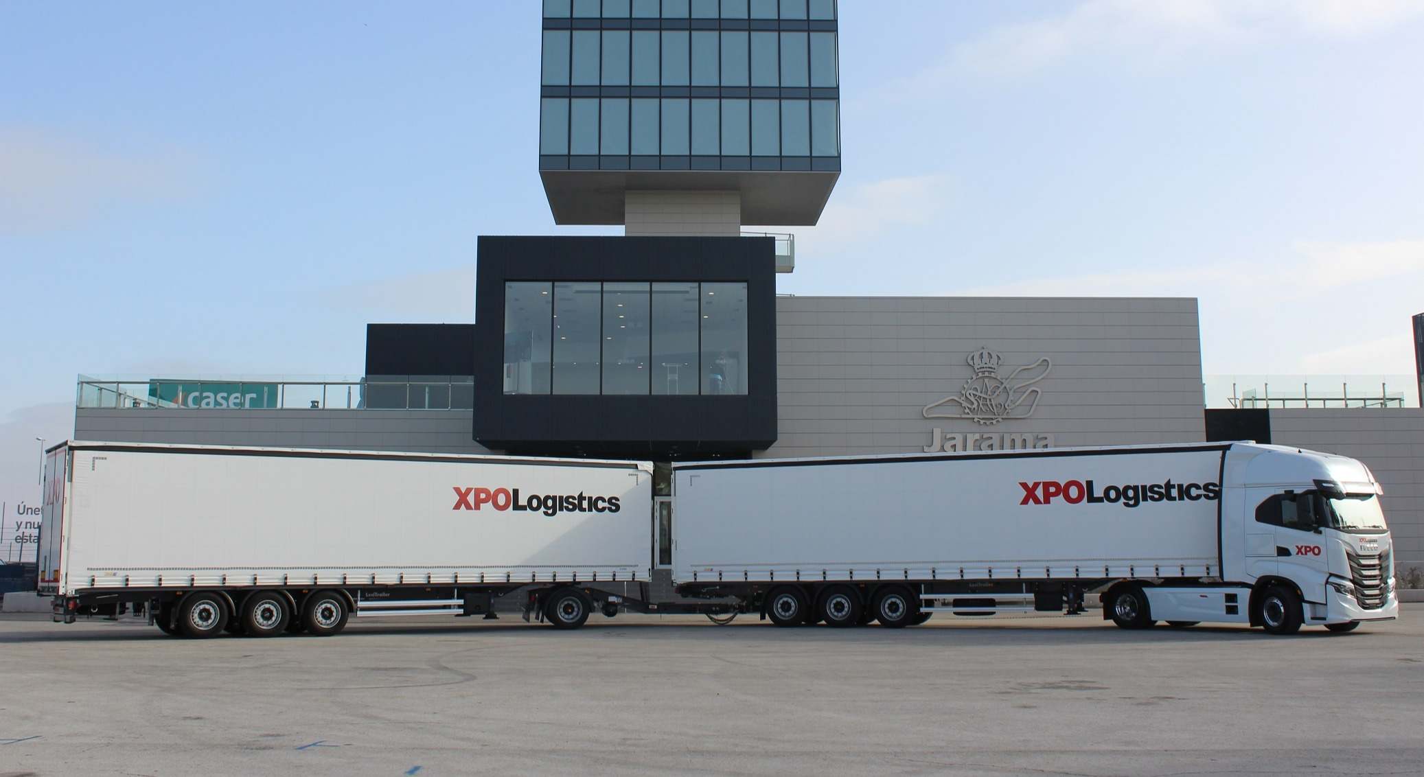 Duotrailer de XPO