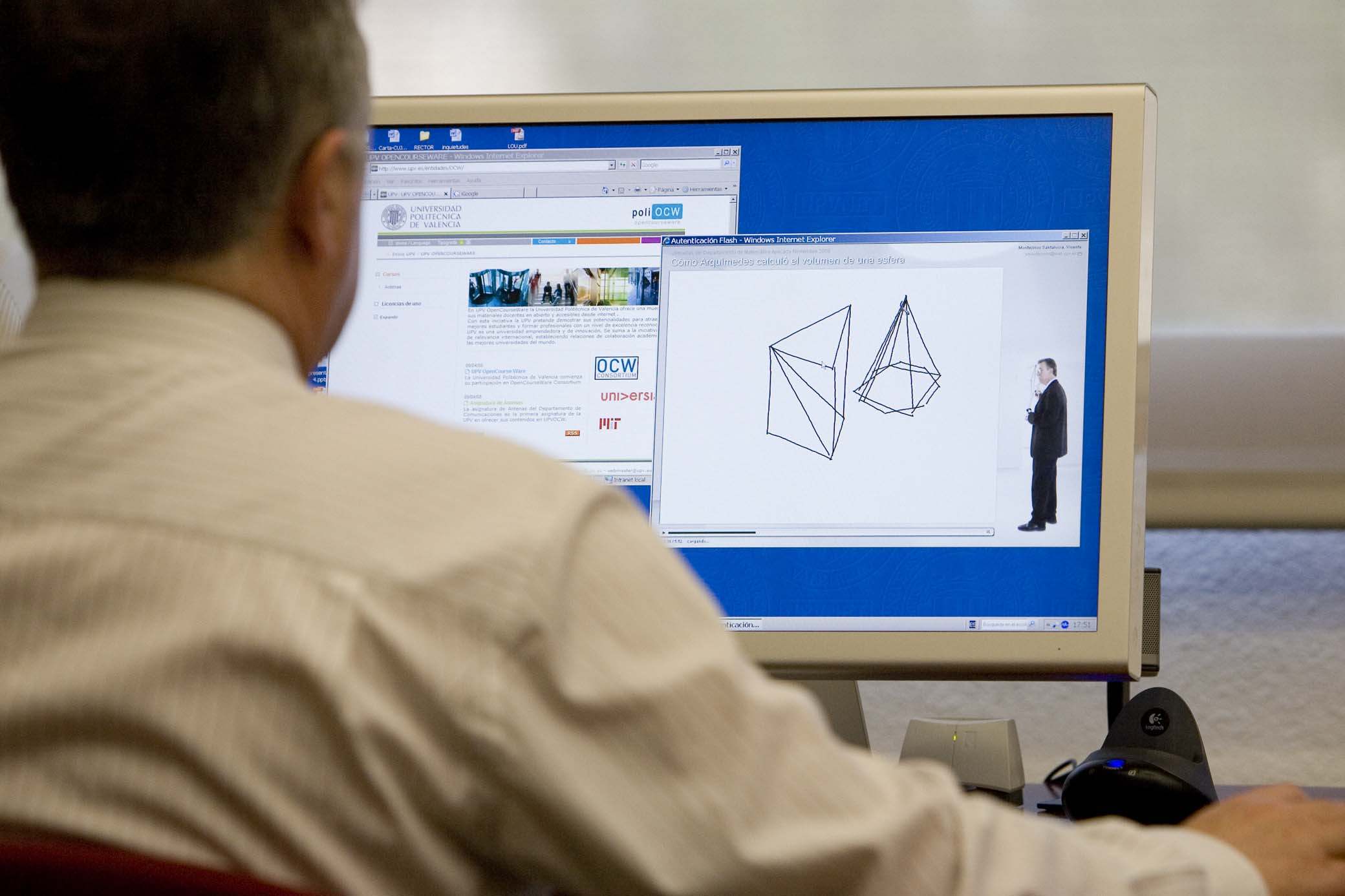 Trabajador de una empresa tecnológica. EE
