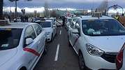 El taxi recrudece la guerra: ocupa Madrid para exigir la precontratación con horas de las VTC