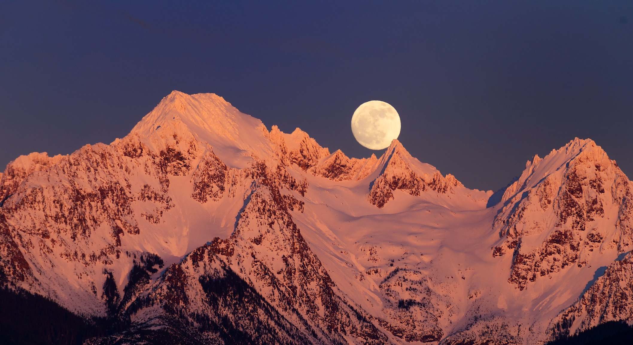 Luna llena de Nieve en febrero. / Foto: iStock