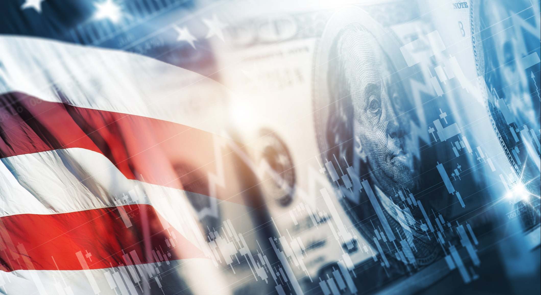 Bandera de EEUU y dólar. Foto: iStock