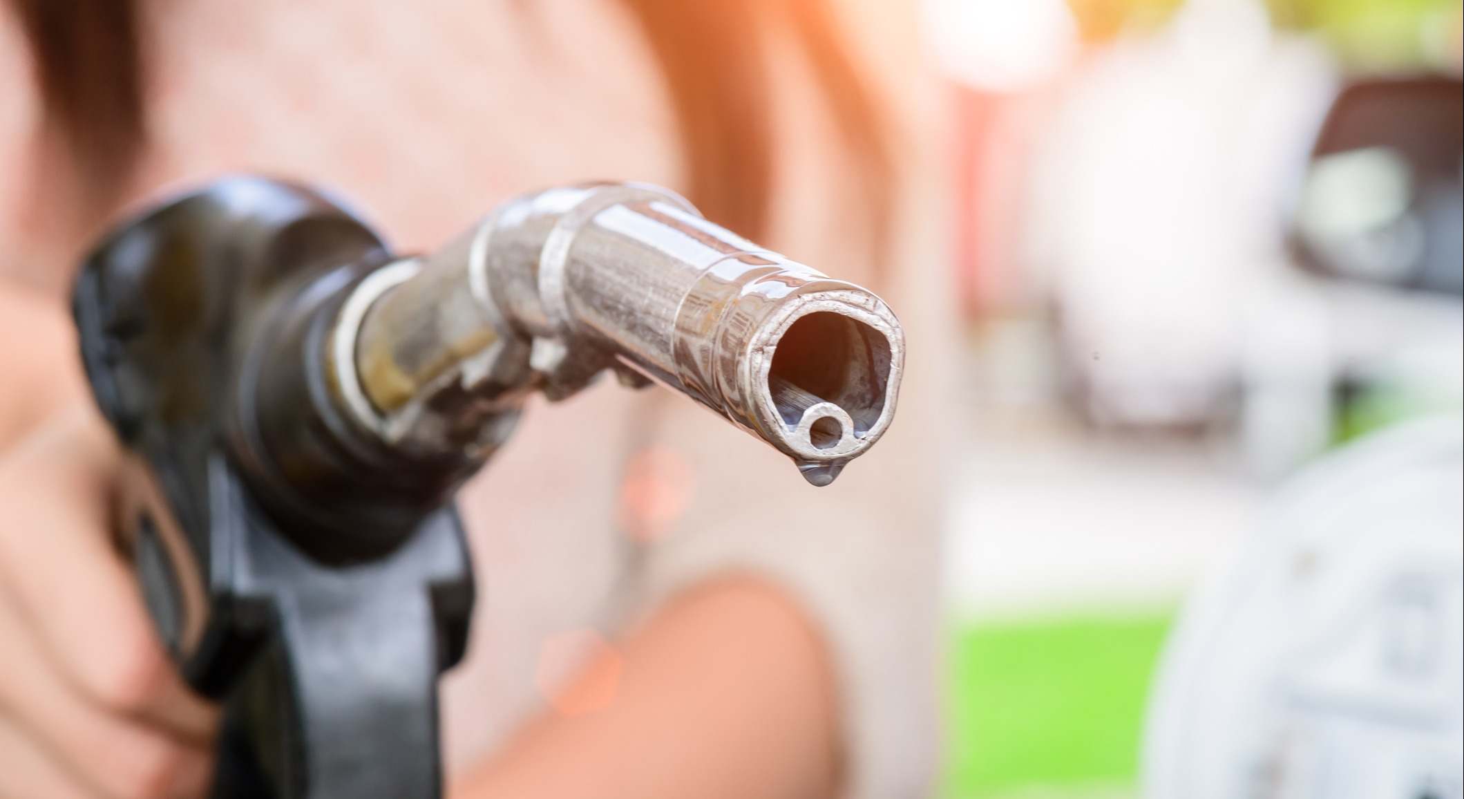 El truco definitivo para no equivocarse al repostar el coche.