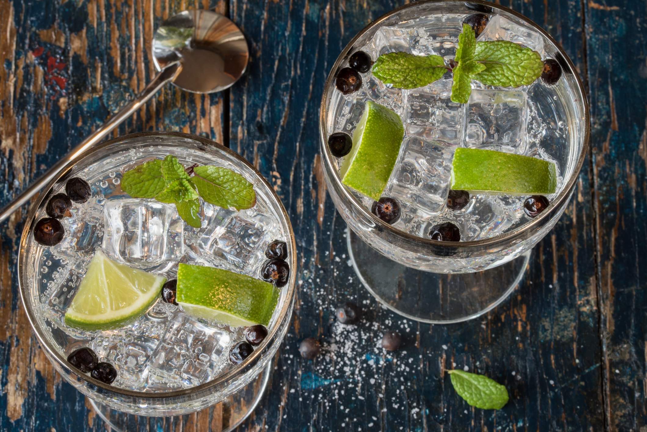 Ginebra-copas-dreamstime.jpg