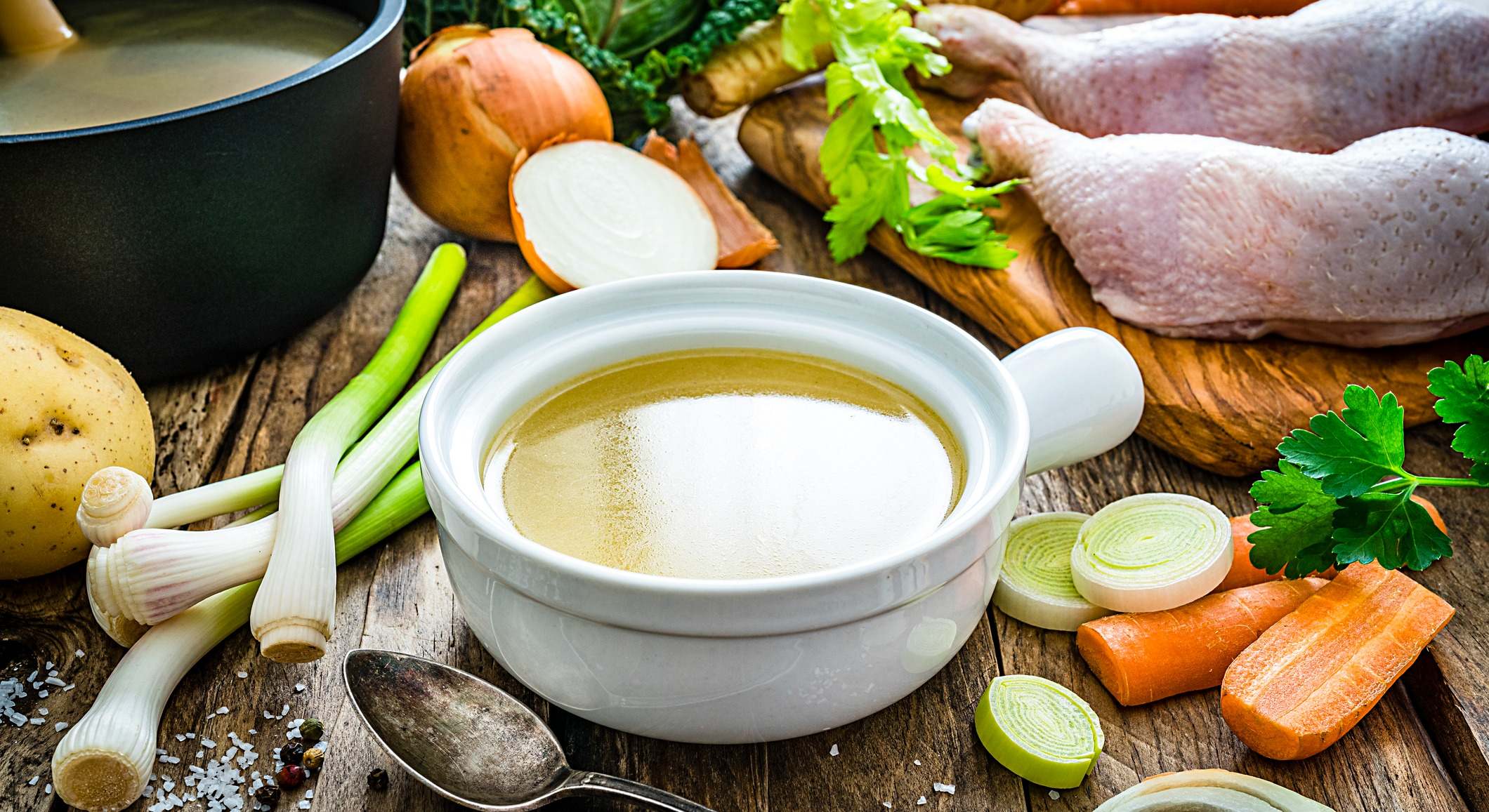Caldo de pollo