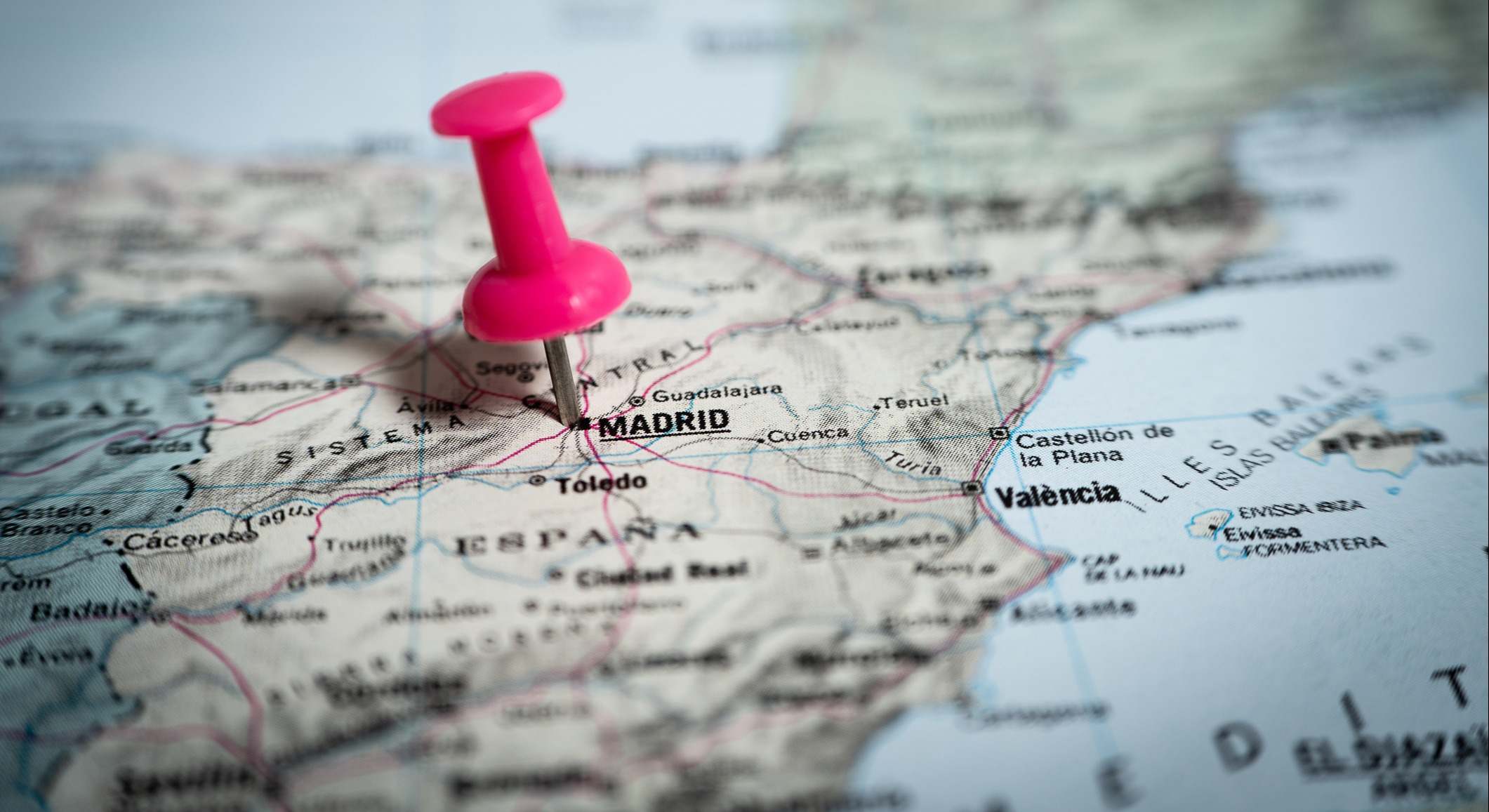 Una chincheta sobre España