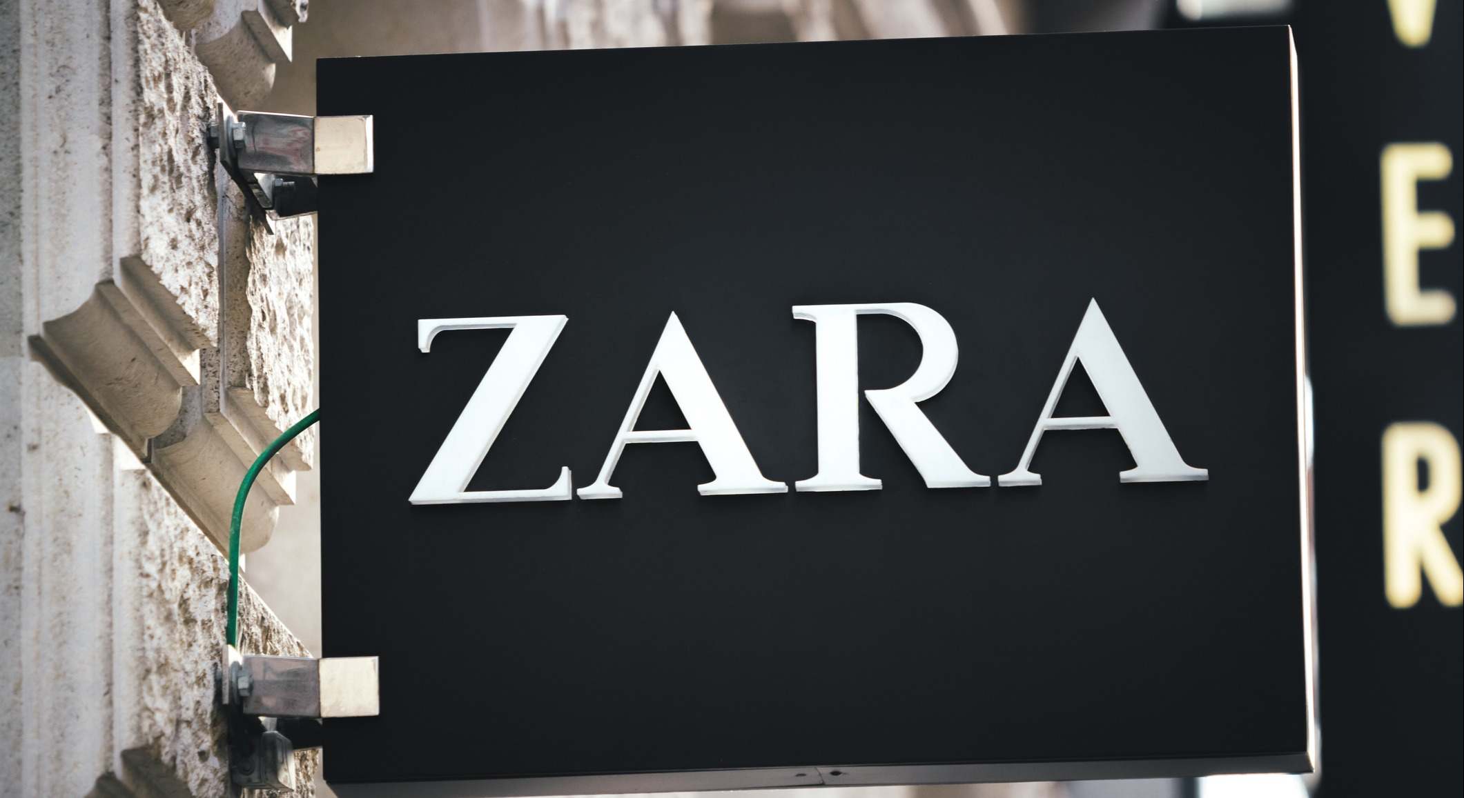 Cartel de Zara