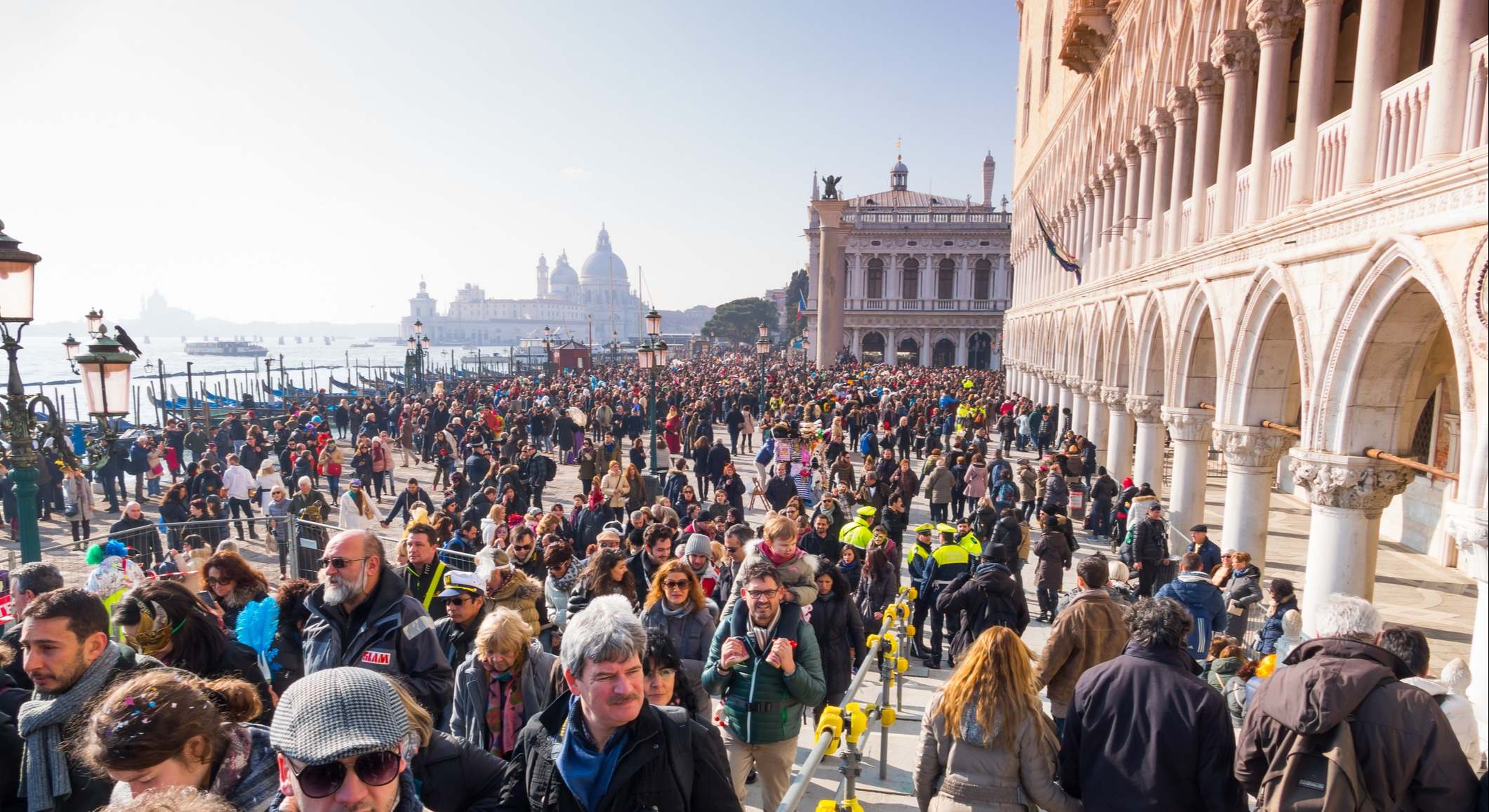 Turistas en Venecia. Foto: iStock