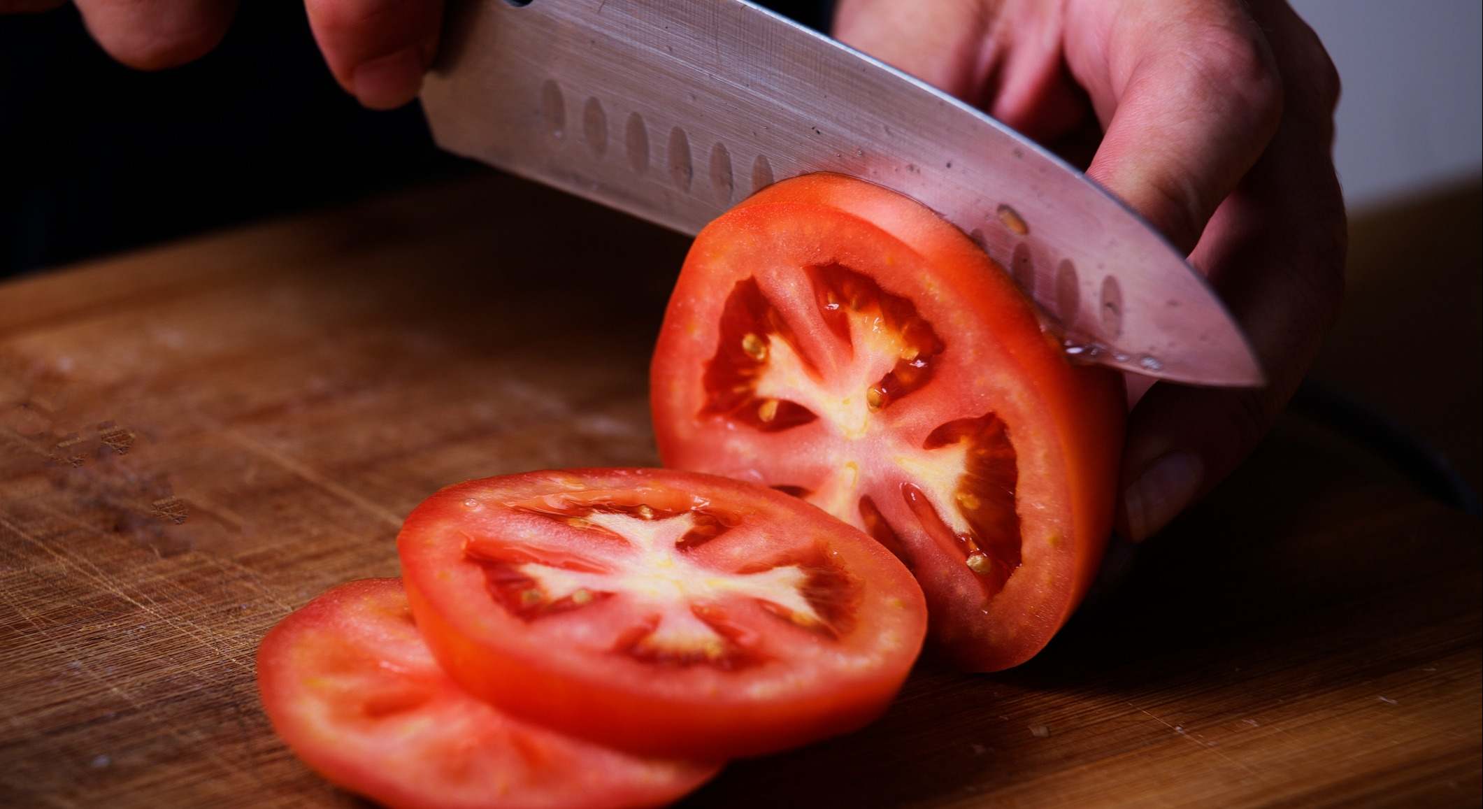Cortar tomate