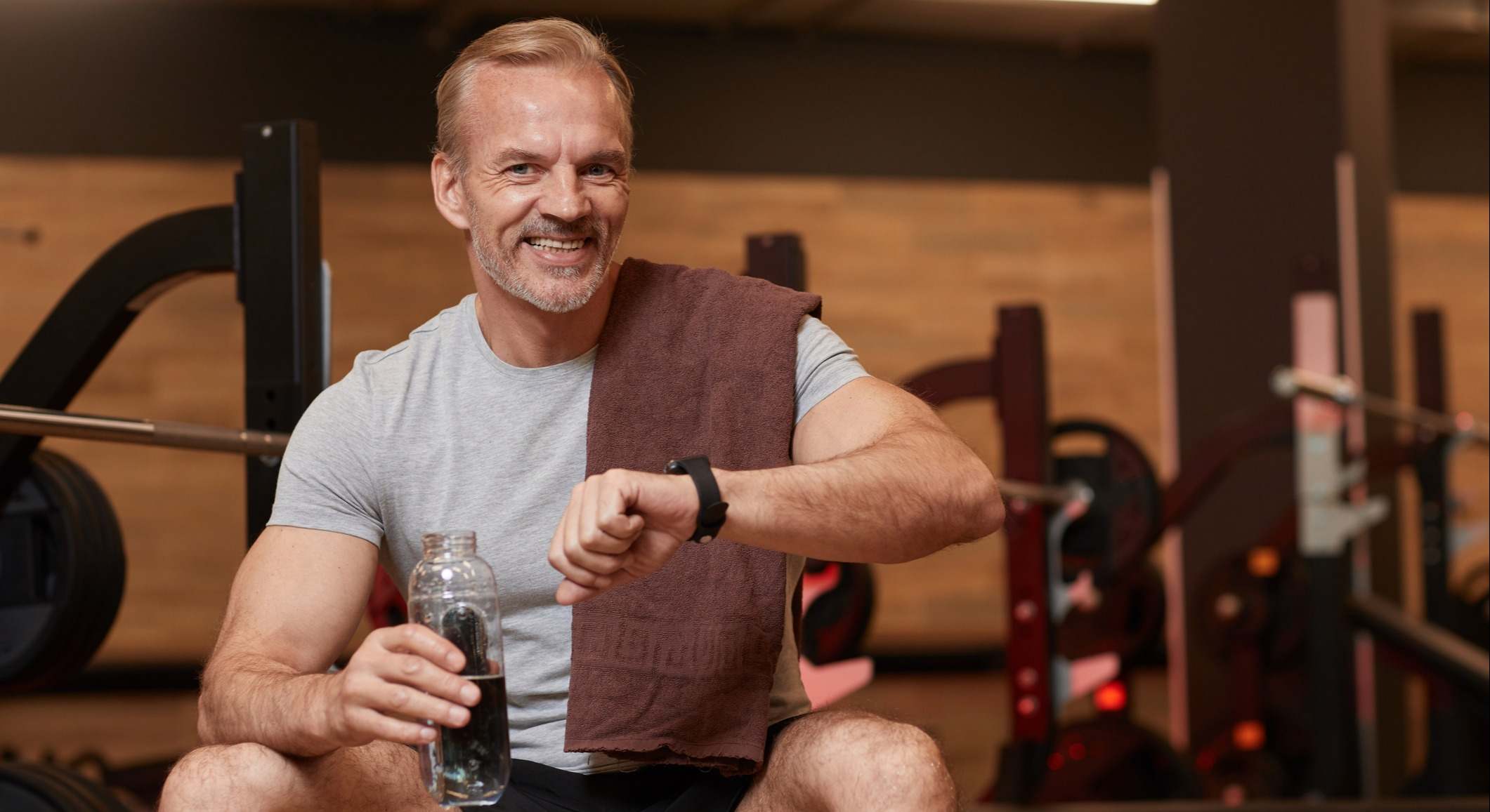 Hombre después del entrenamiento