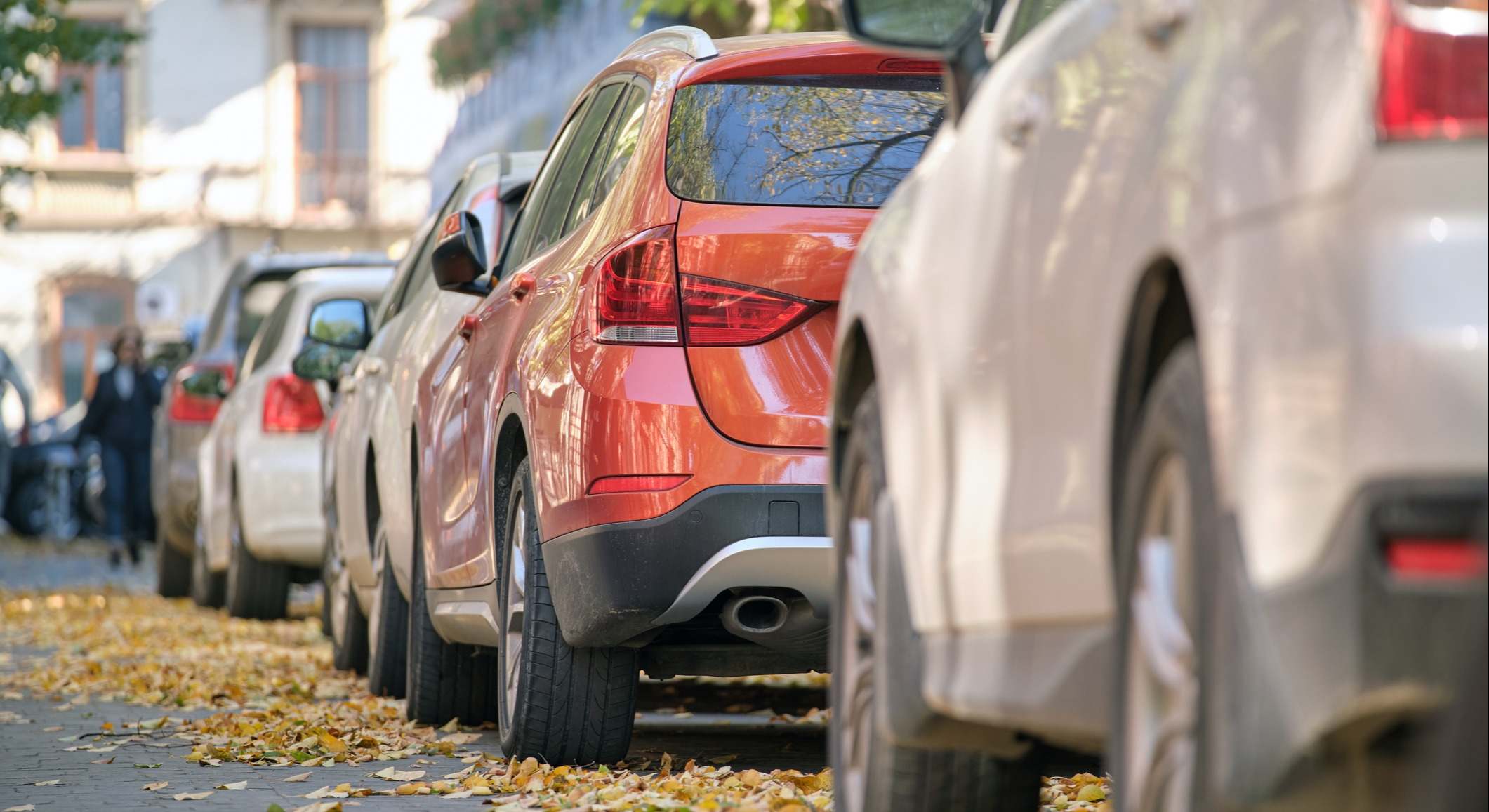 La insólita forma de aparcar el coche en algunos barrios de España.