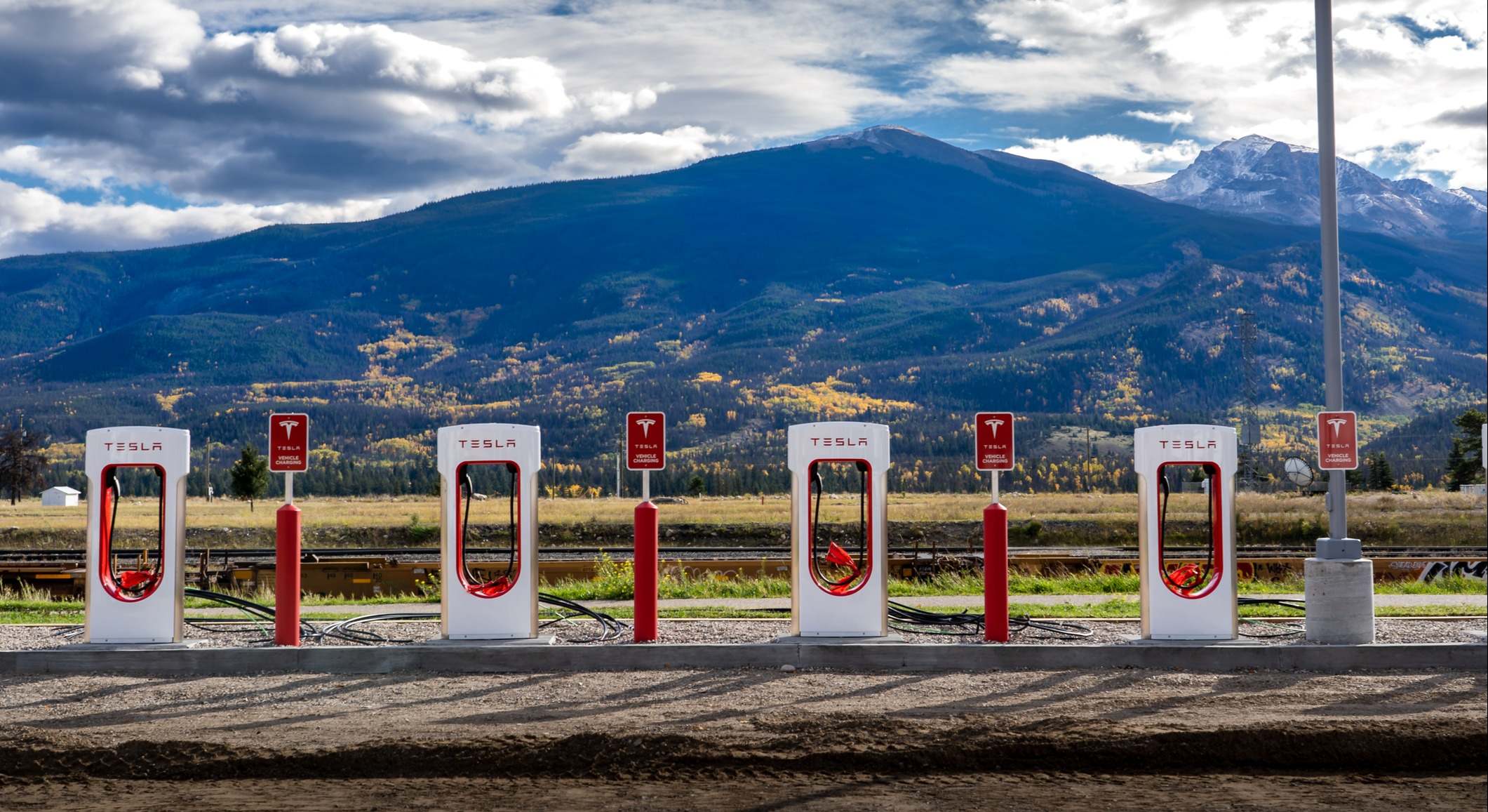 Cargadores de Tesla en Canadá. Foto: Dreamstime