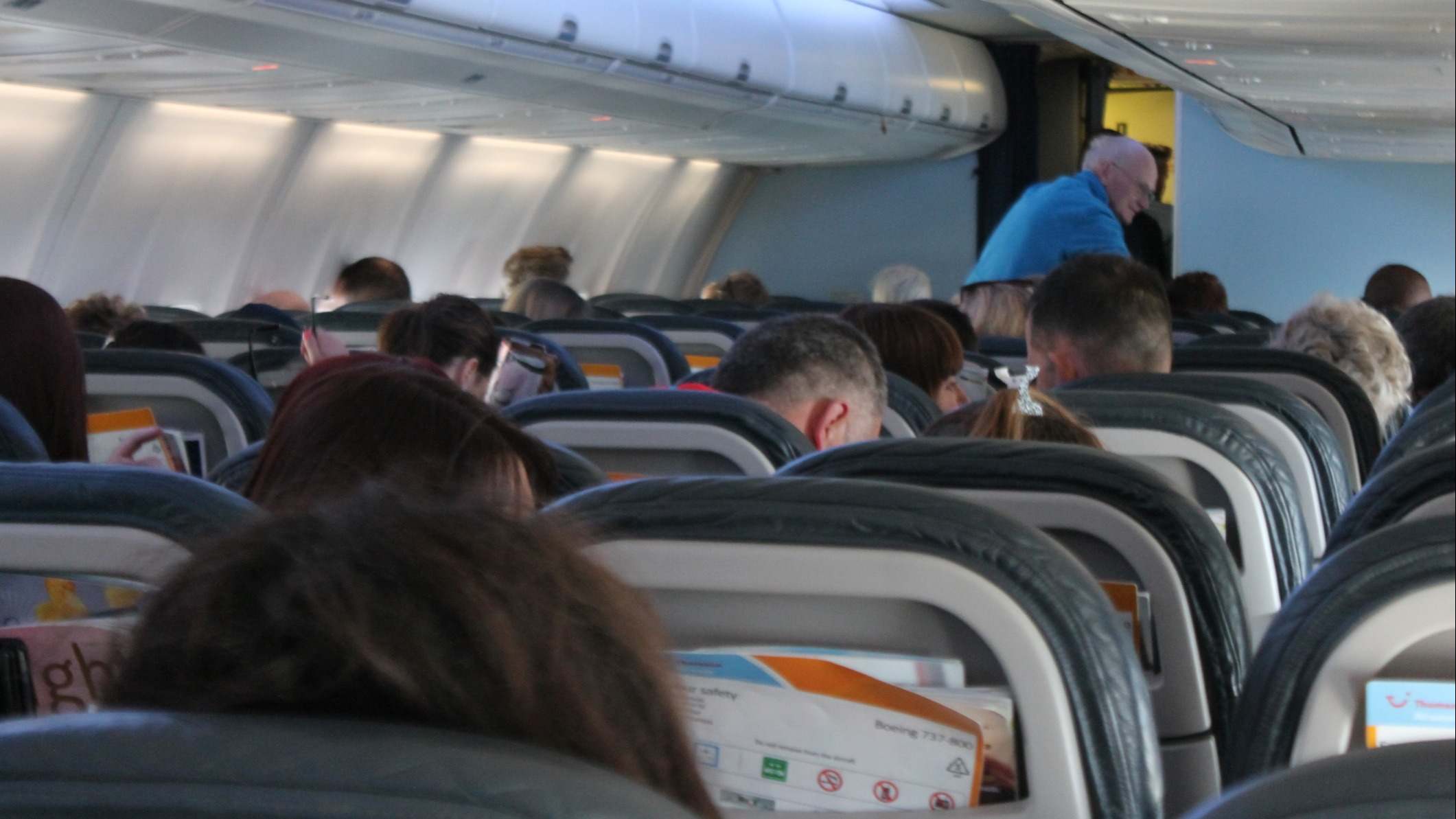 ¿Existe realmente un asiento más seguro en un avión?