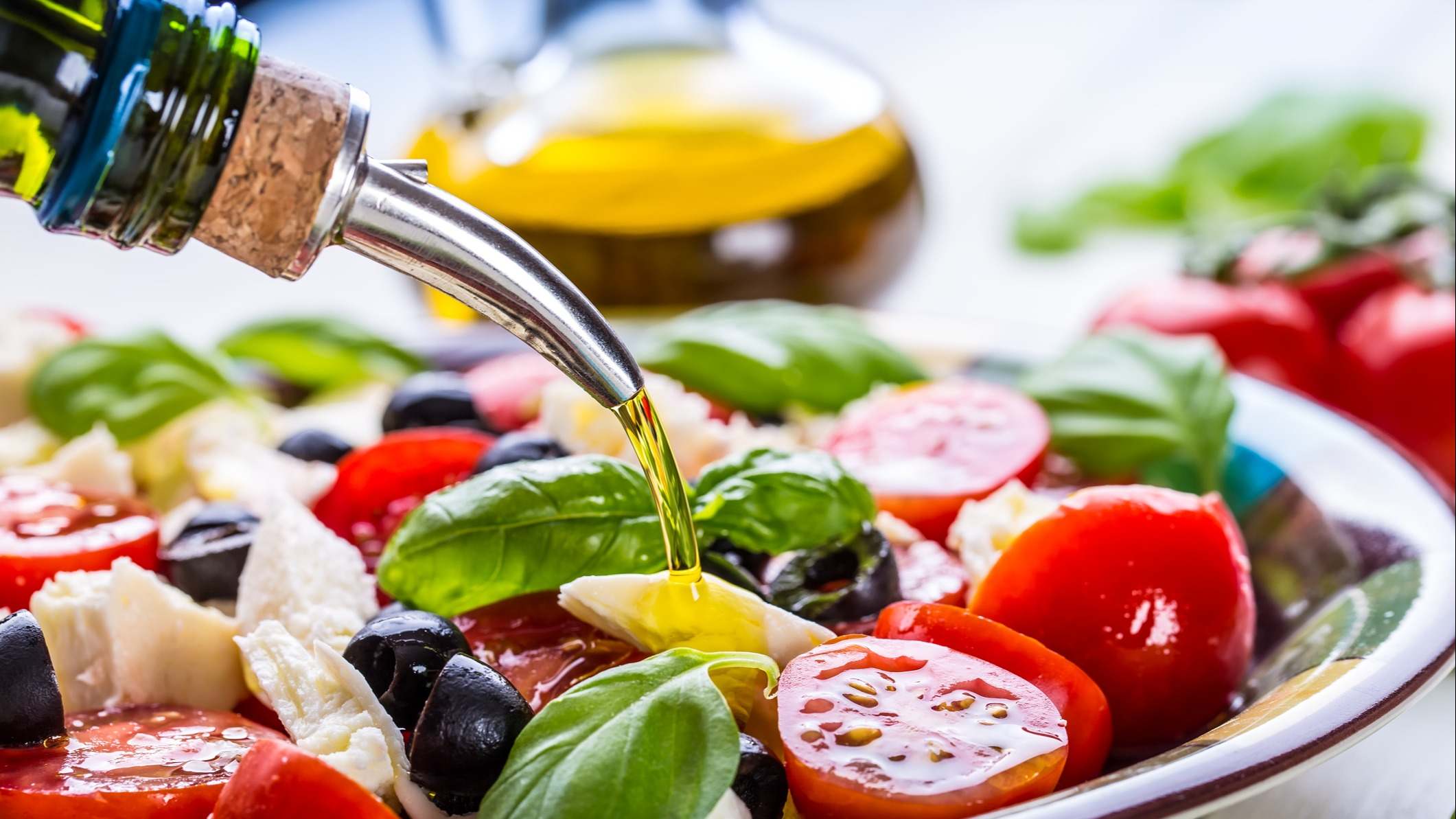 Ensalada aliñada con aceite de oliva