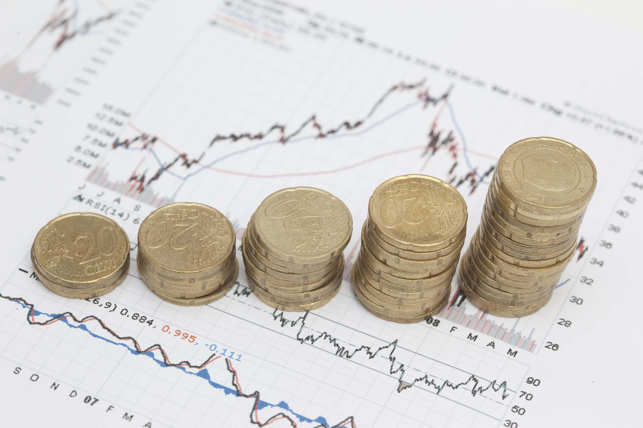 Las bolsas de Europa y EEUU, pendientes de los datos de inflación