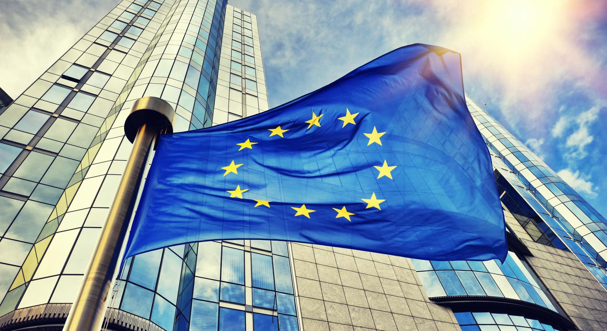 Bandera de Europa ondea