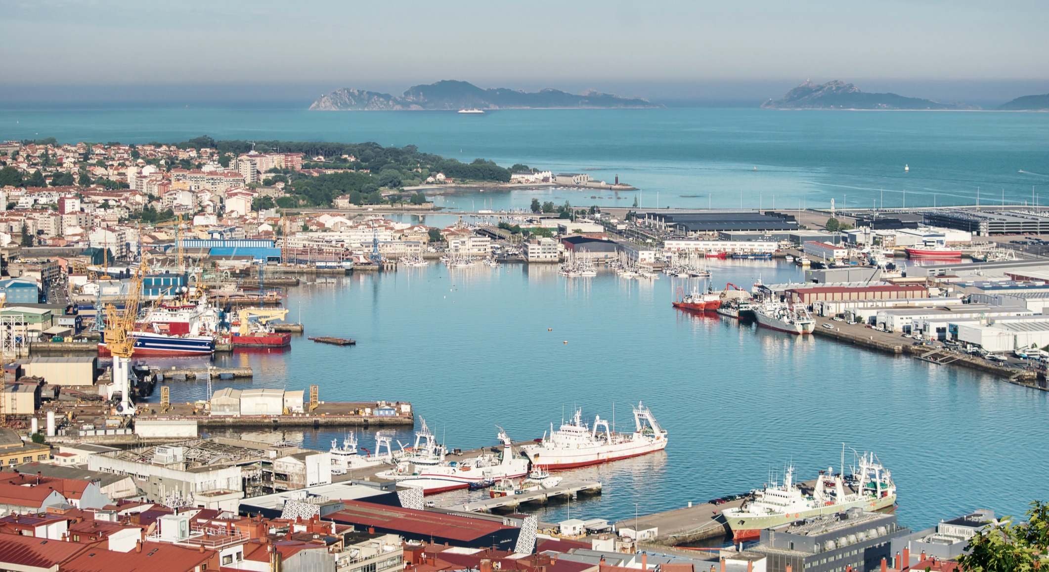 Vista aérea del puerto de Vigo. / Foto: iStock
