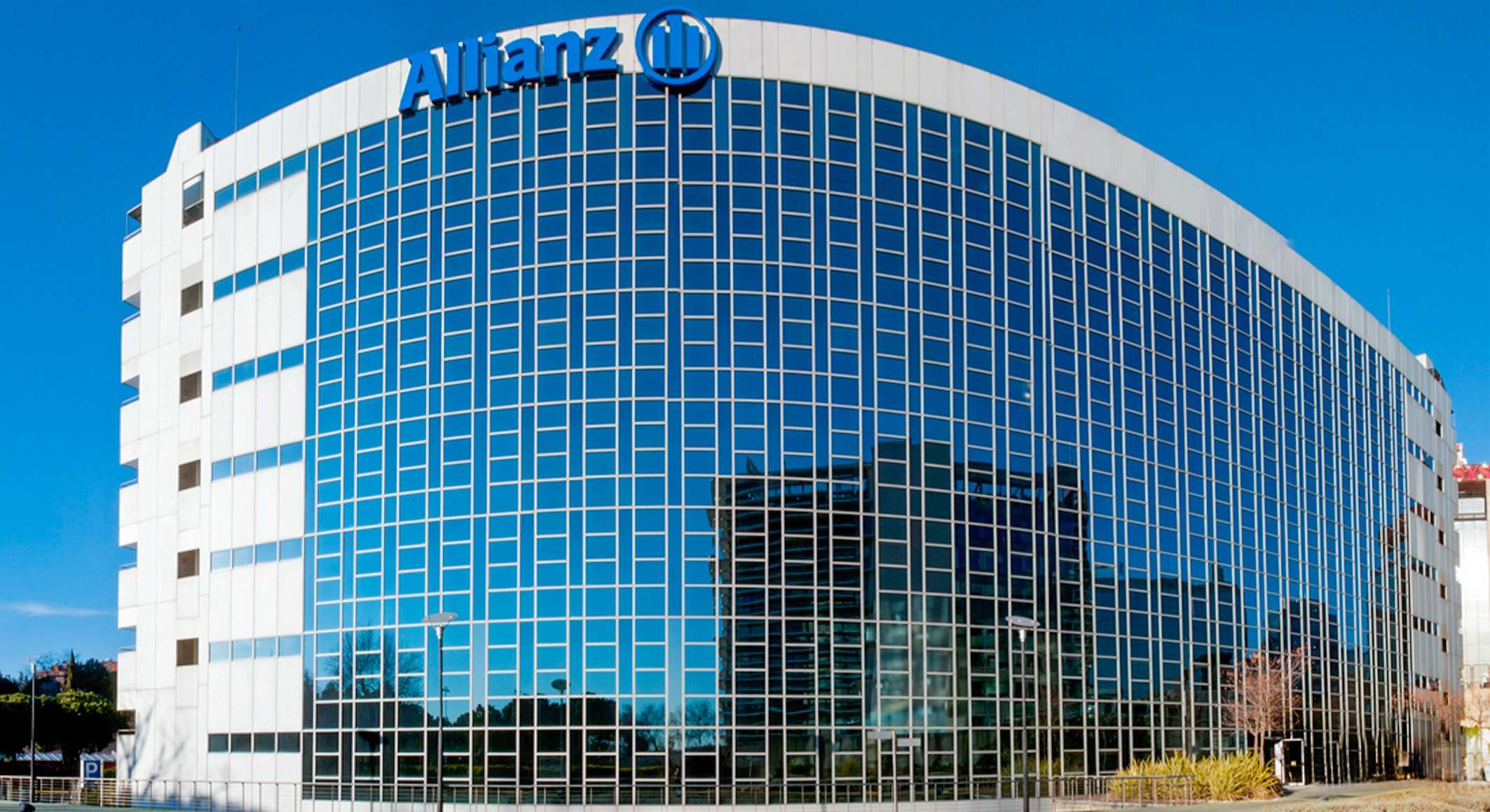 Allianz