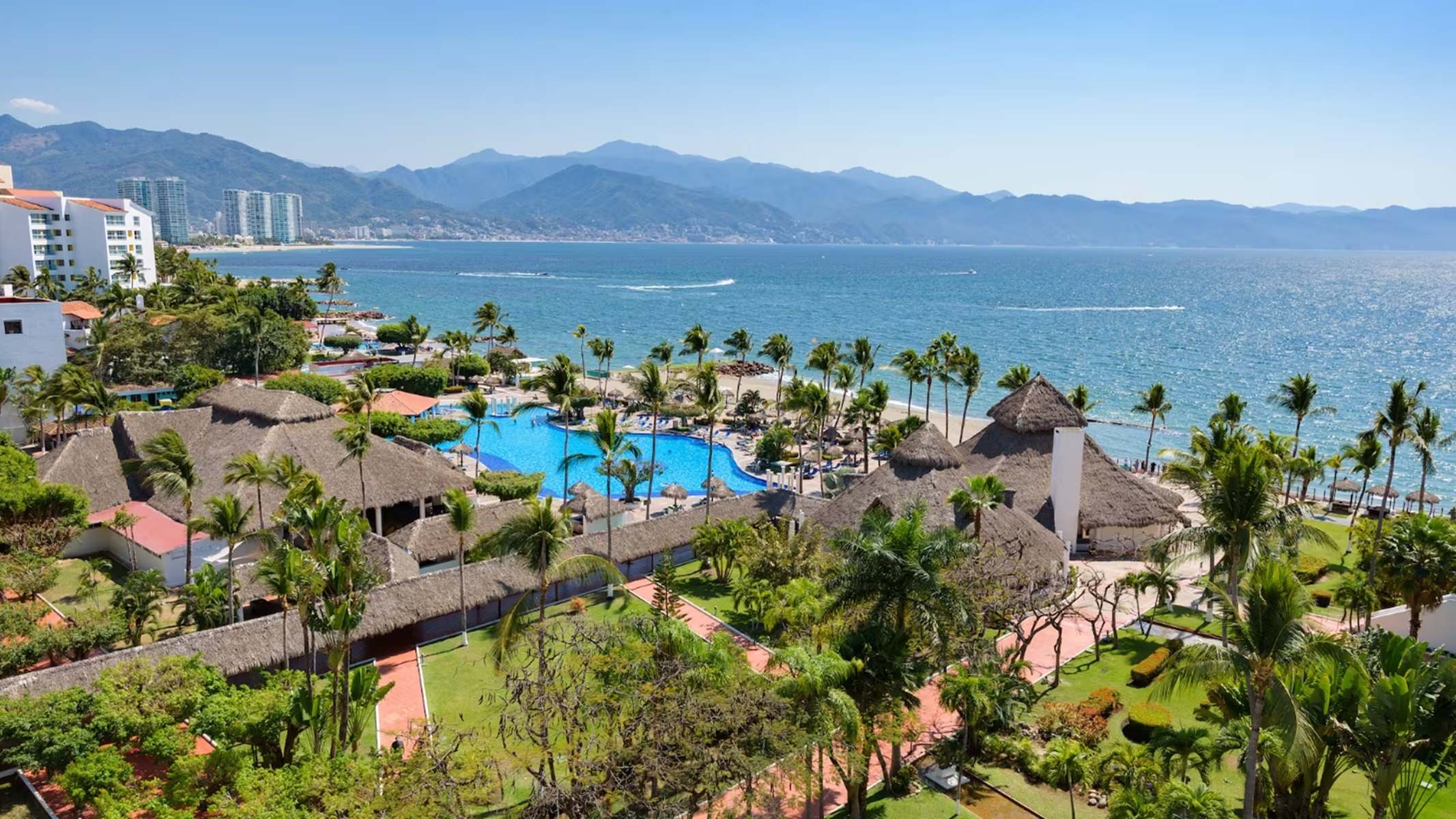 Exterior del hotel Meliá Puerto Vallarta