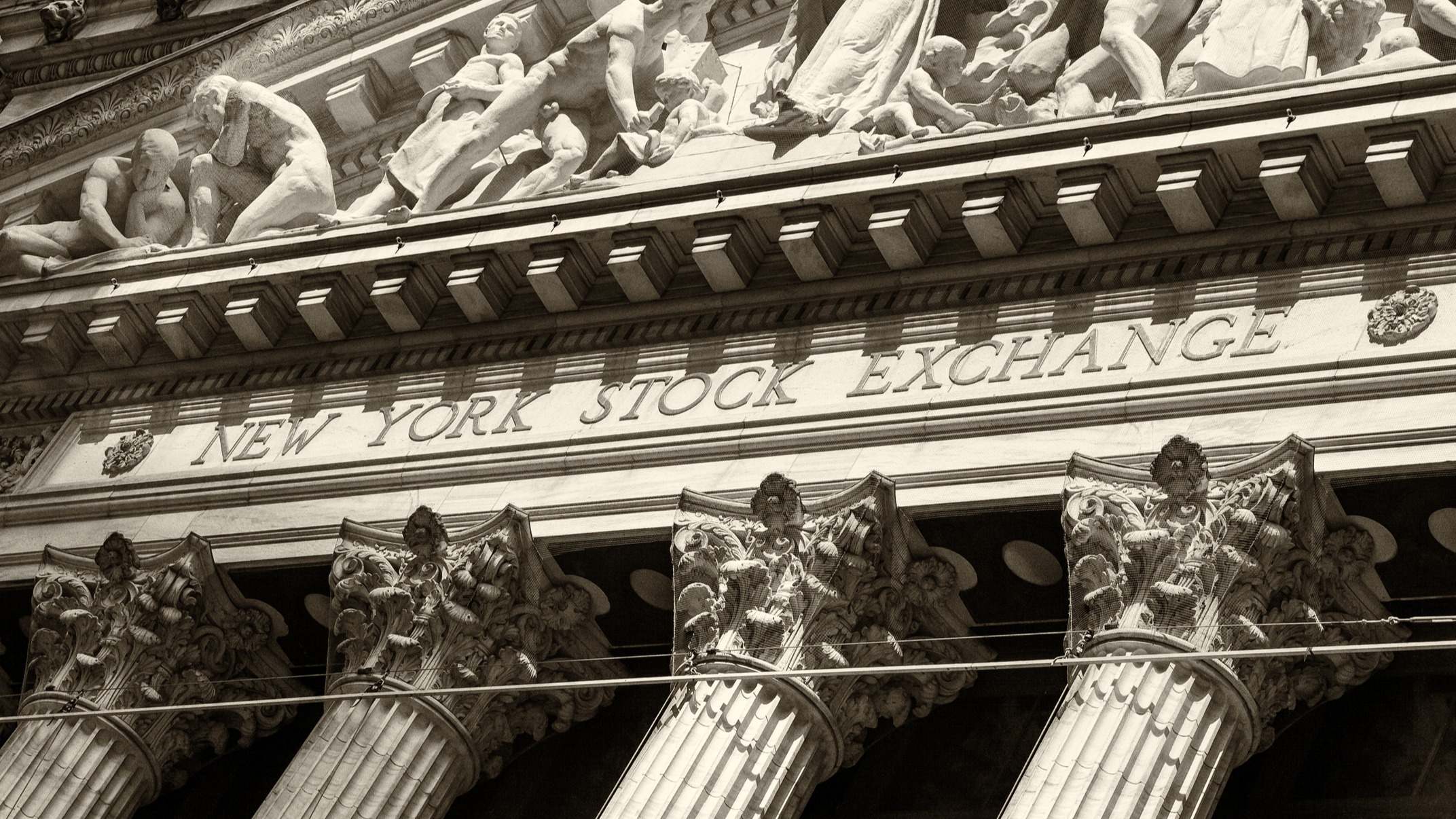 La volatilidad de la bolsa está en su mínimo desde antes de la pandemia