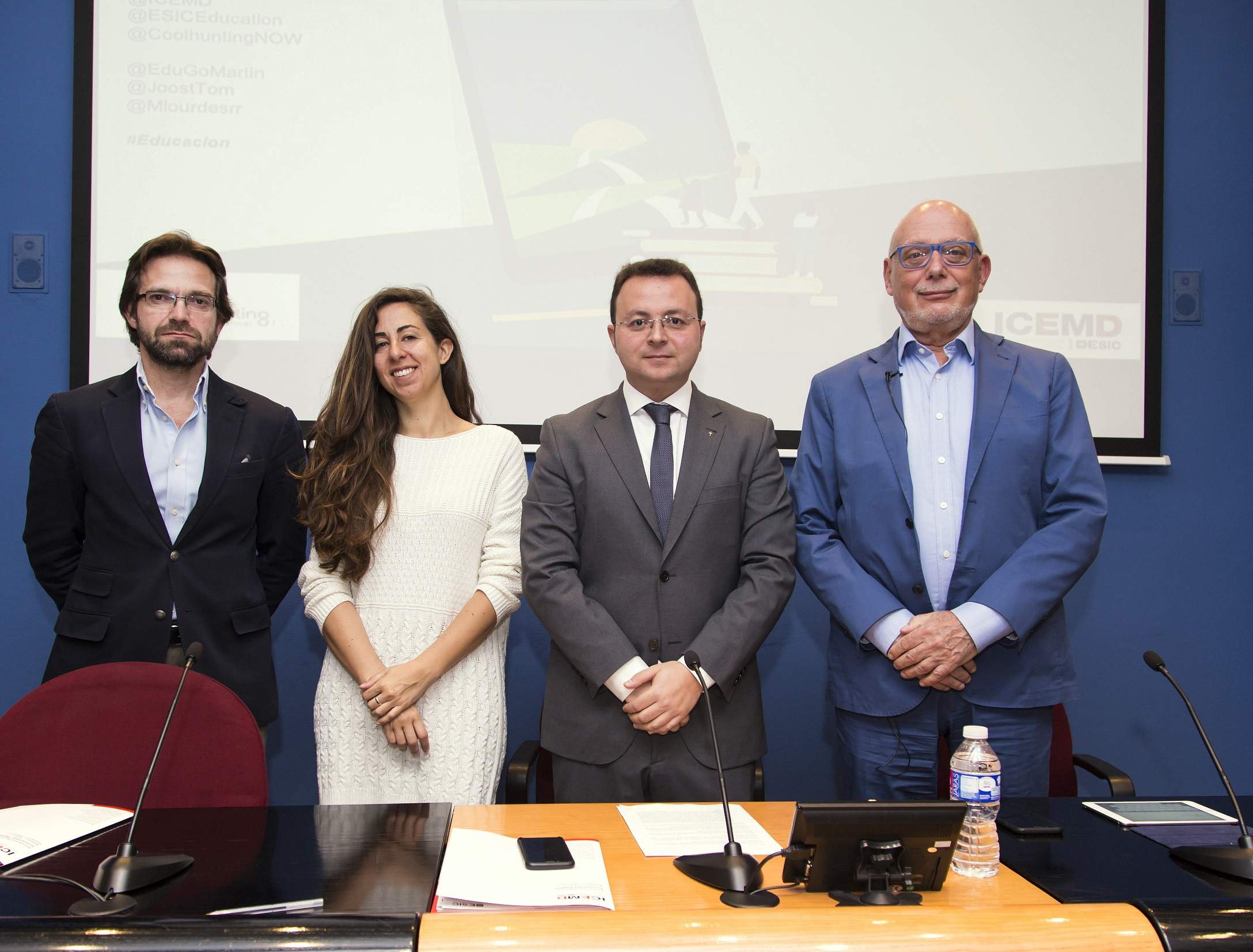 Participantes-en-la-jornada-de-presentacion.jpg