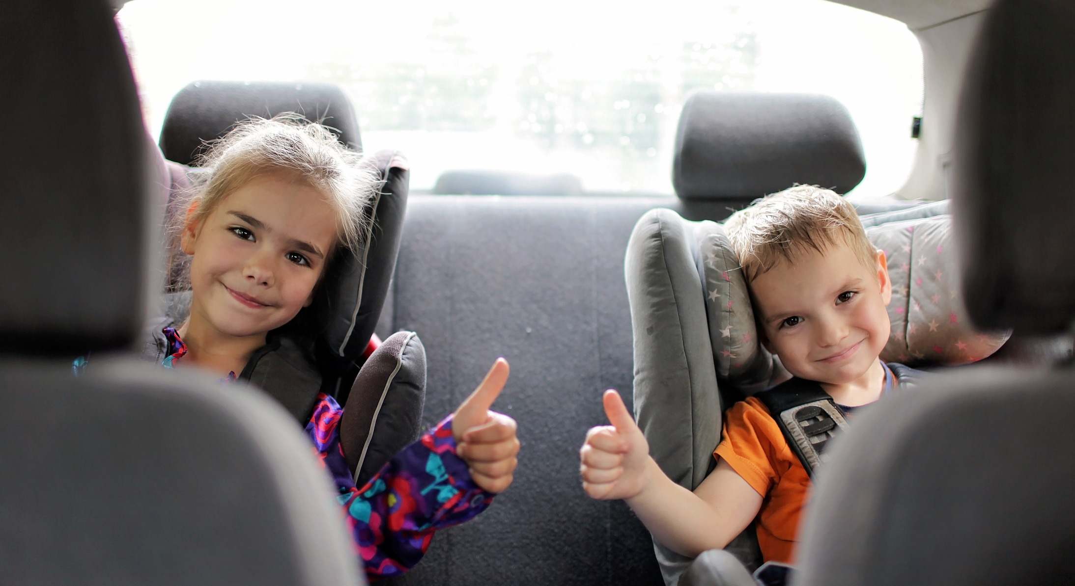 Sillas niños coche