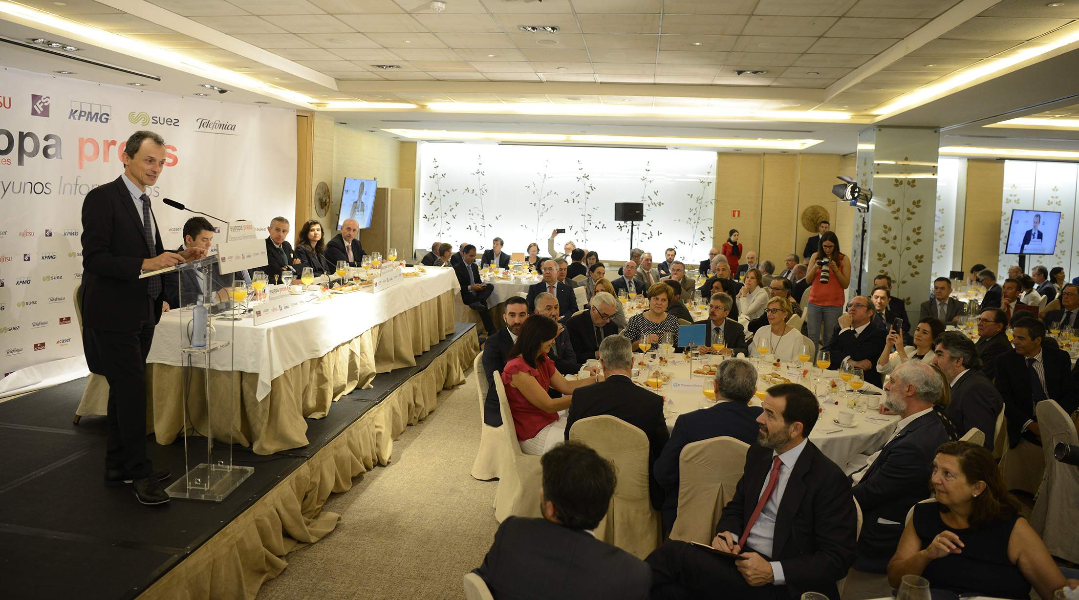 Pedro-Duque-Desayuno.jpg