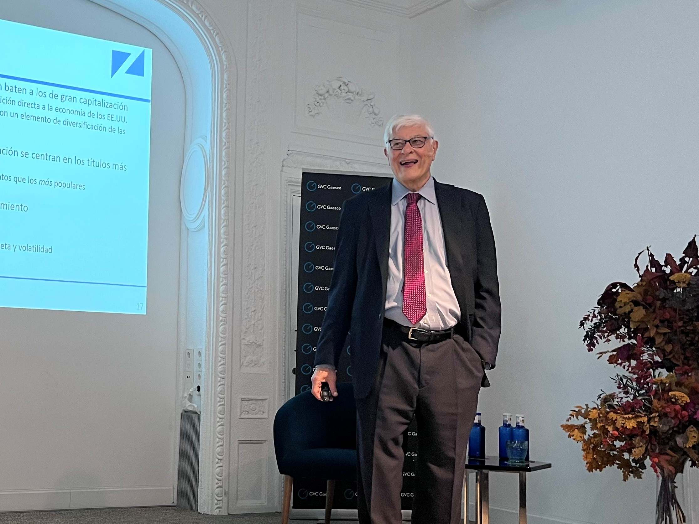 Roger G Ibbotson Fundador de Zebra Capital Management e idelogo de la estrategia de inversin Low Popularity