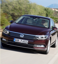 volkswagen_passat_2015.jpg