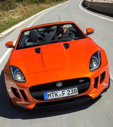 <b>Jaguar</b> estudia una gama de menos lujo para competir con Audi, BMW y Mercedes-Benz