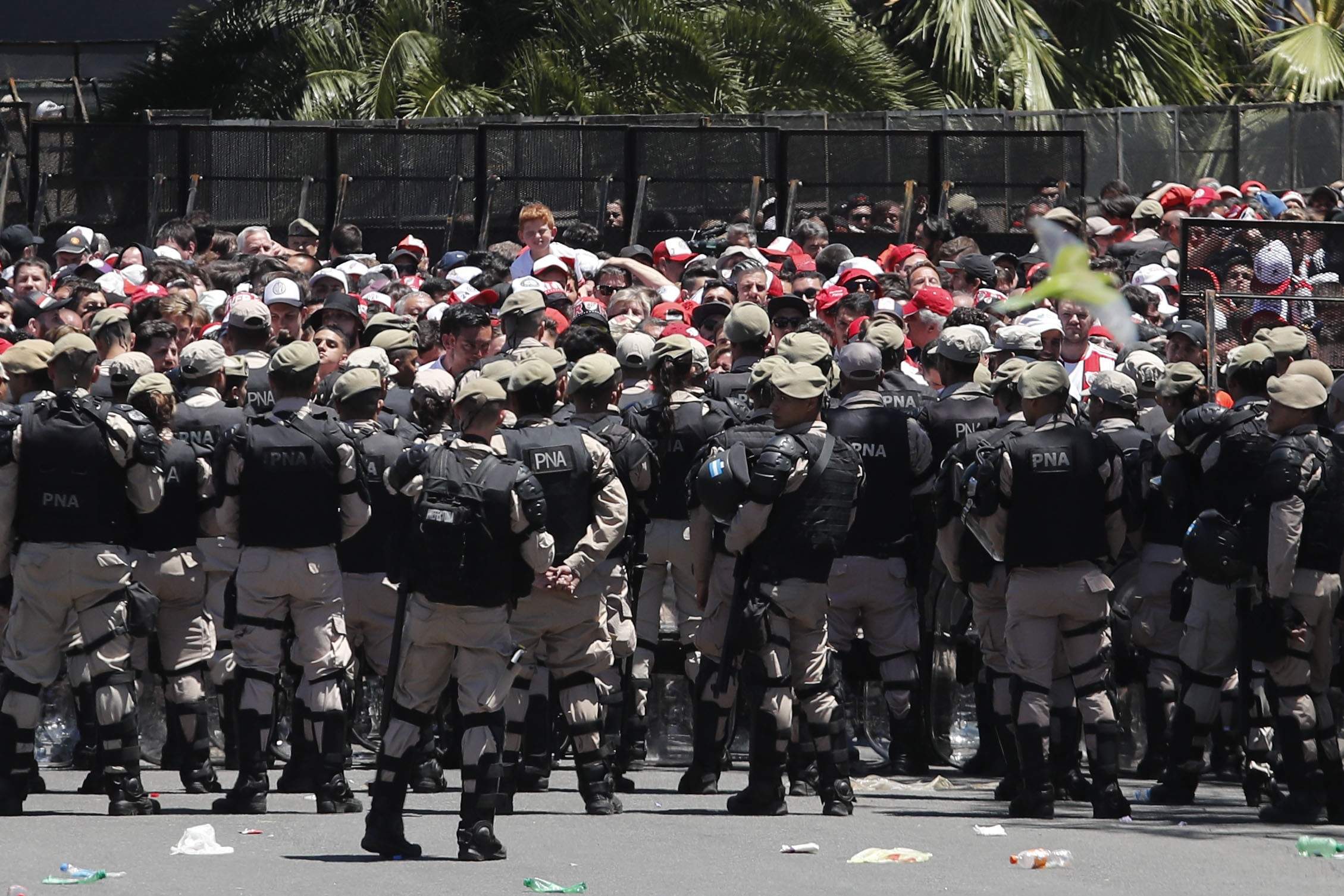 policia-argentina-river-monumental-getty.jpg