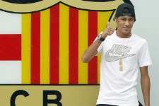 neymar-escudo.jpg