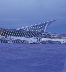 AeropuertoBilbaoIrekiaMikelArrazola225.jpg