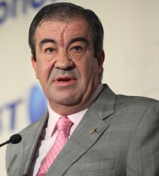 alvarezcascos.jpg