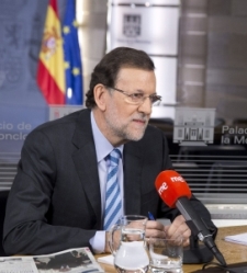 rajoy-rne-21nov2013-efe.jpg