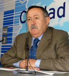 antonio-salinas