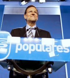 Rajoy-atril-efe.jpg