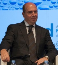 Luis-Jones.jpg