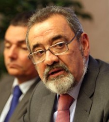 jvgonzalezcierval225gl.jpg