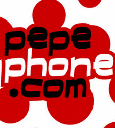 pepe-phone-3.jpg