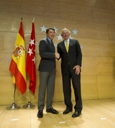 gonzalez-adelson.jpg